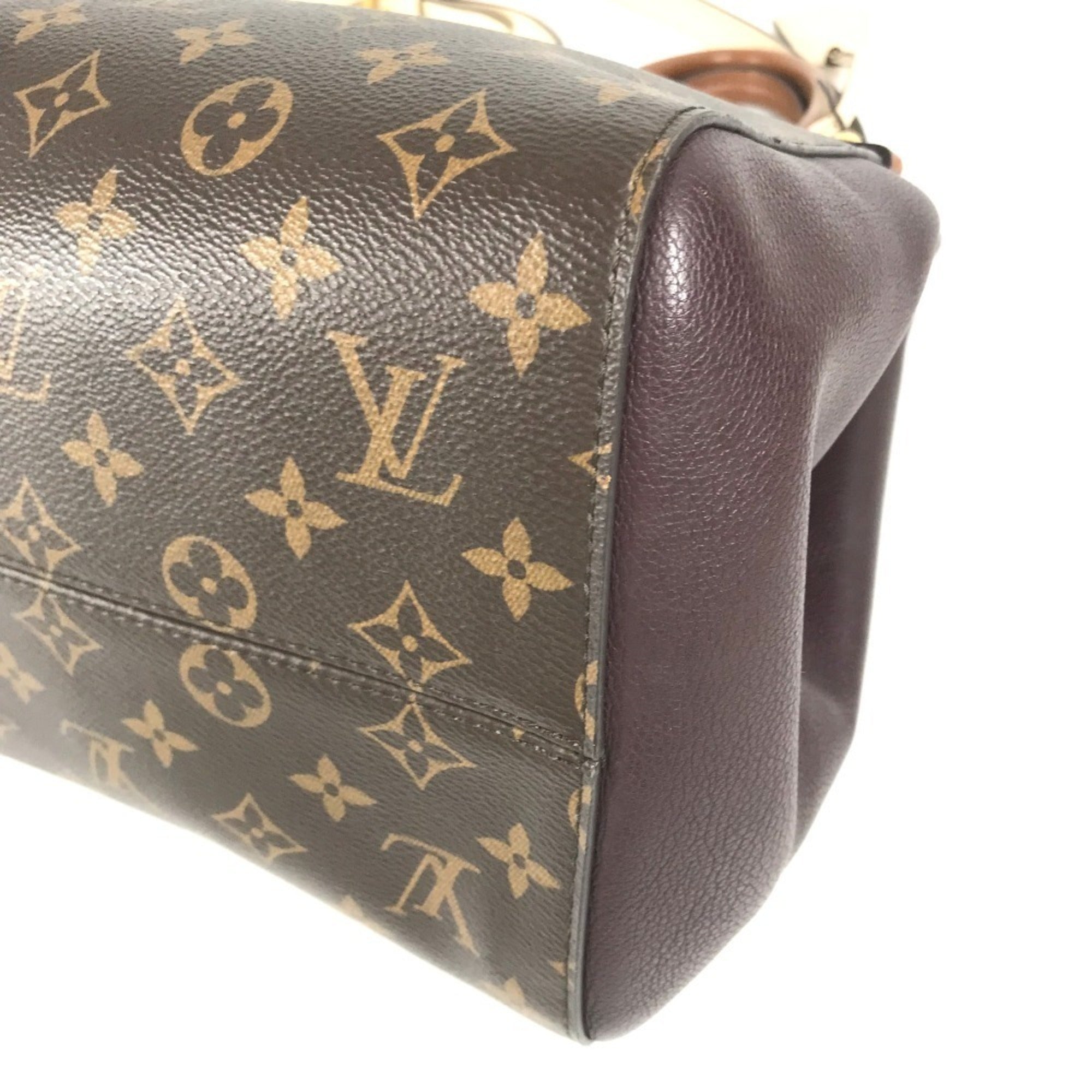 Louis Vuitton Brown Monogram Monogram Handbag Shoulder Bag (Pre-Owned)