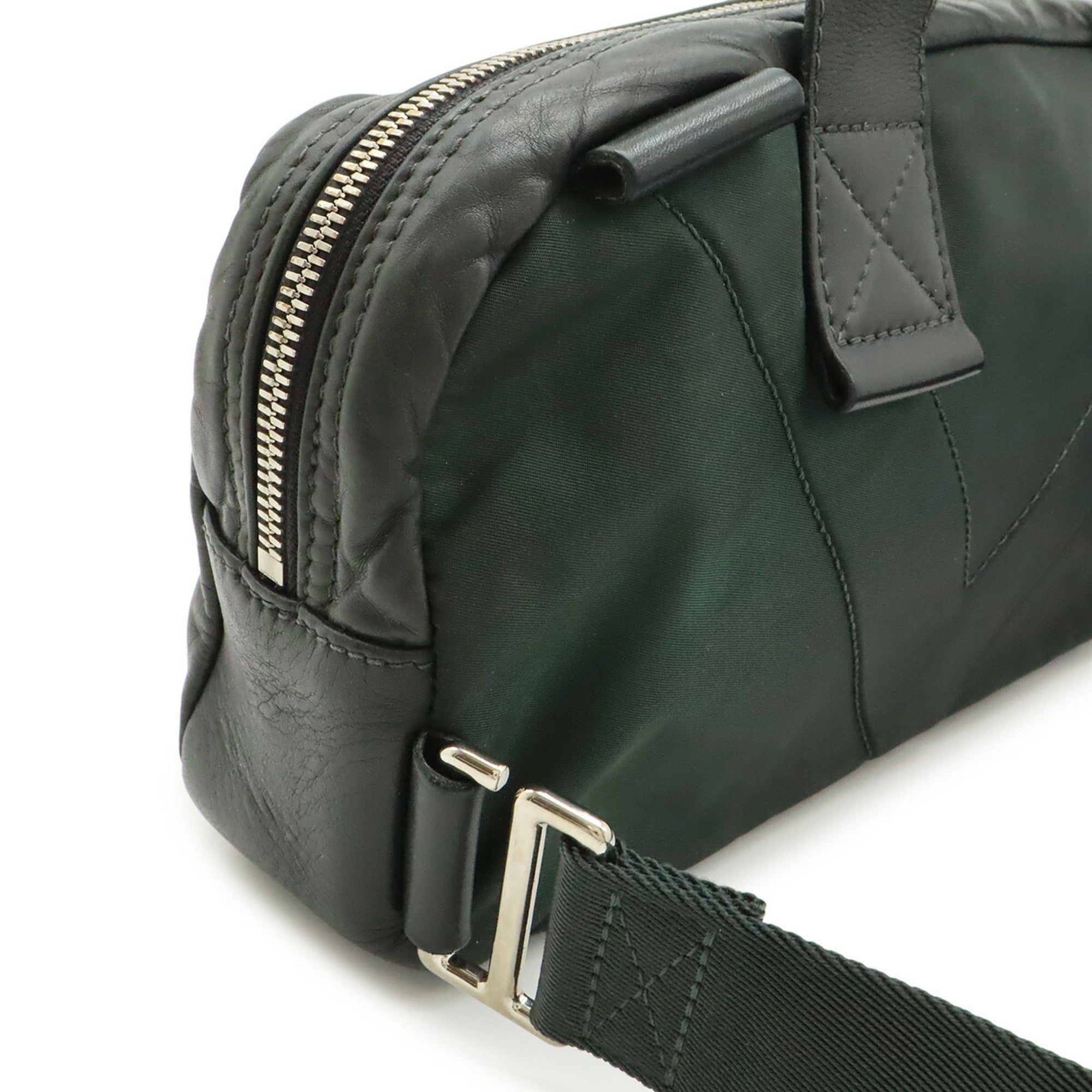 Louis Vuitton Gray Leather Shoulder Bag Sling Bag (Pre-Owned)