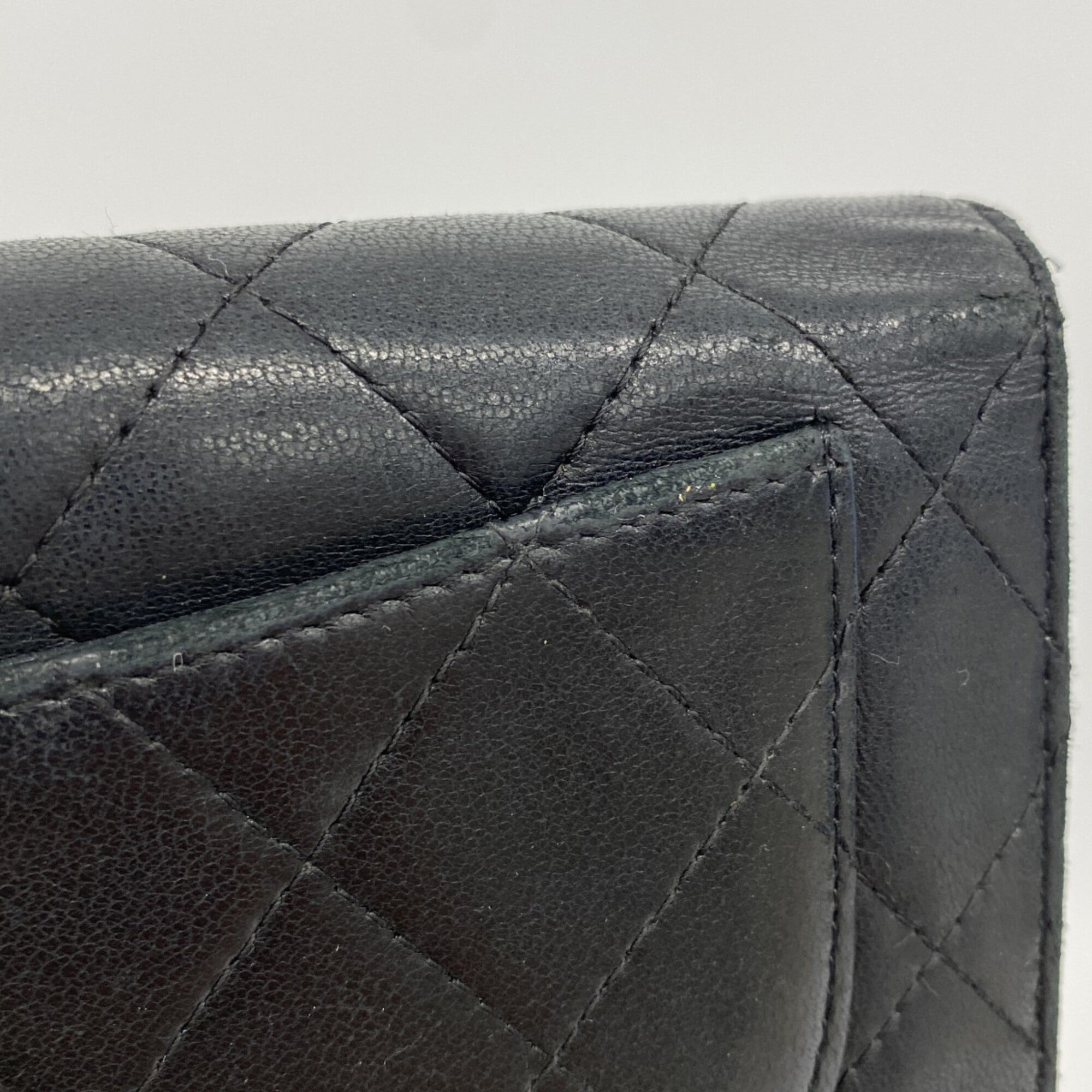 Chanel Black Leather Long Wallet (Bi-Fold) (Pre-Owned)