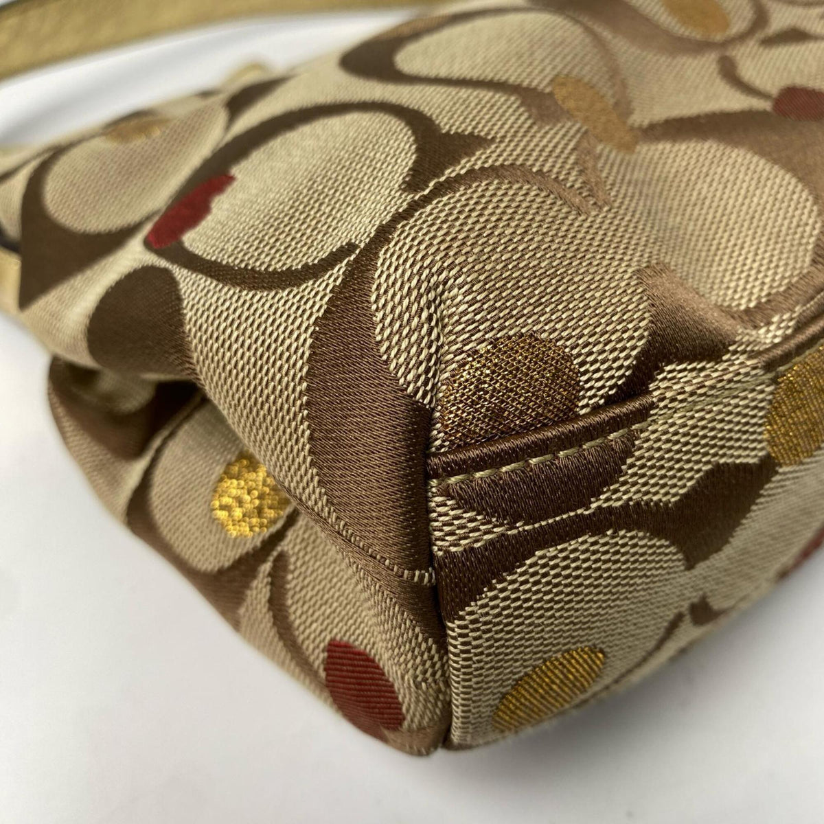Coach Brown Canvas Shoulder Bag (Pre-Owned)