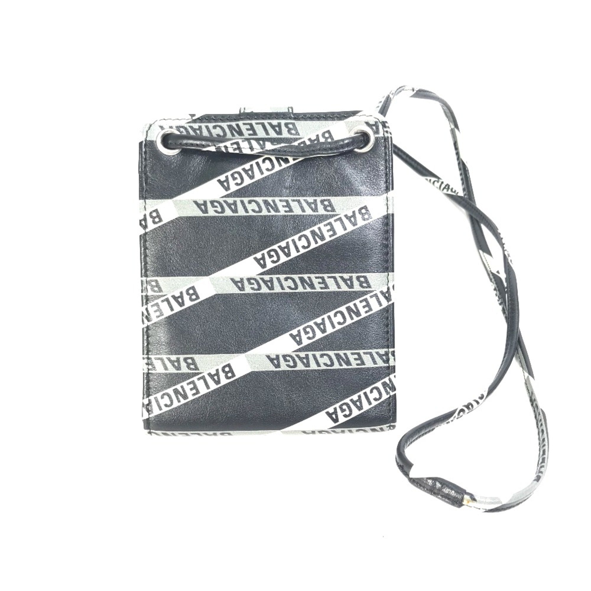 Balenciaga Black Leather Shoulder Bag (Pre-Owned)