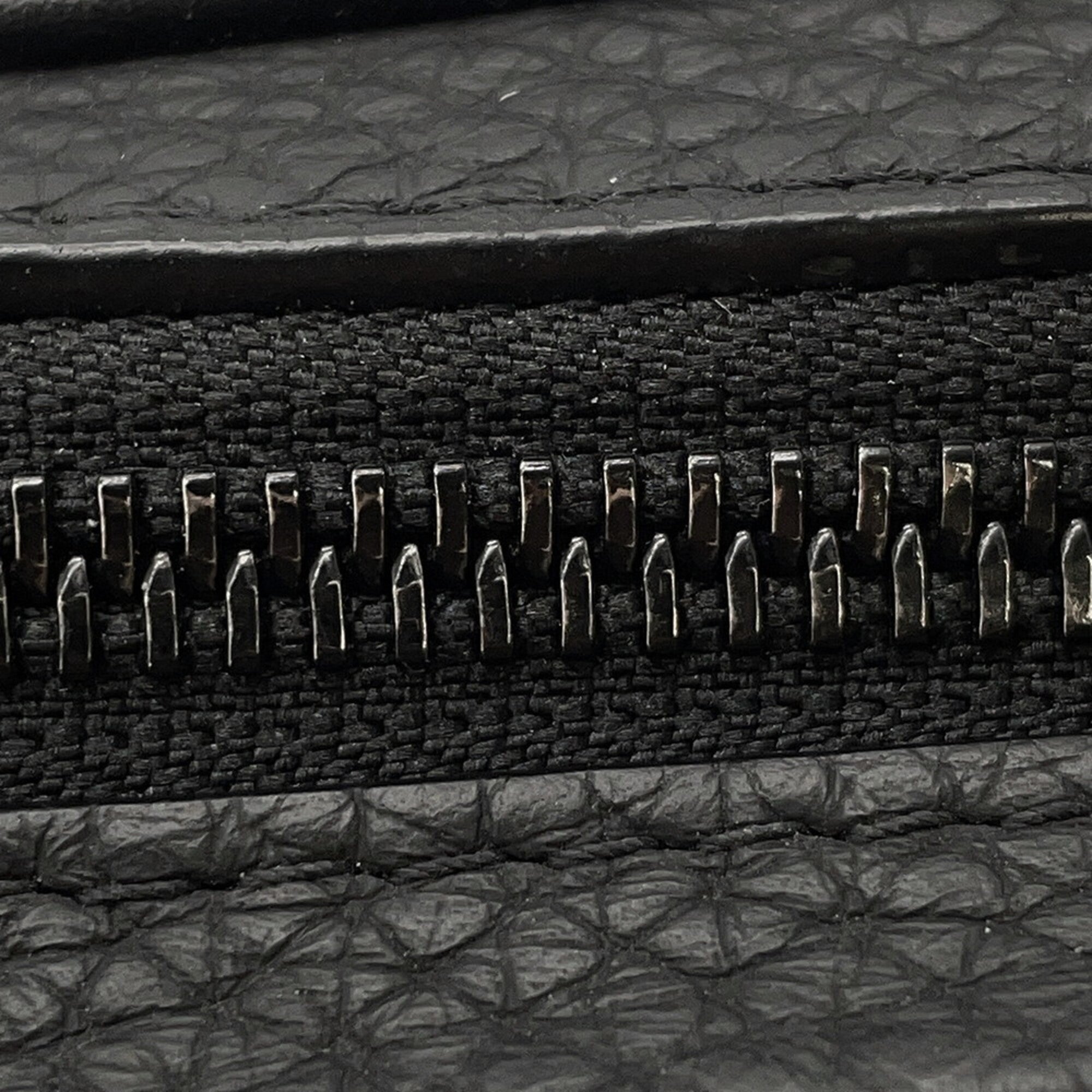 Louis Vuitton Black Monogram Noir Monogram Handbag Pochette (Pre-Owned)