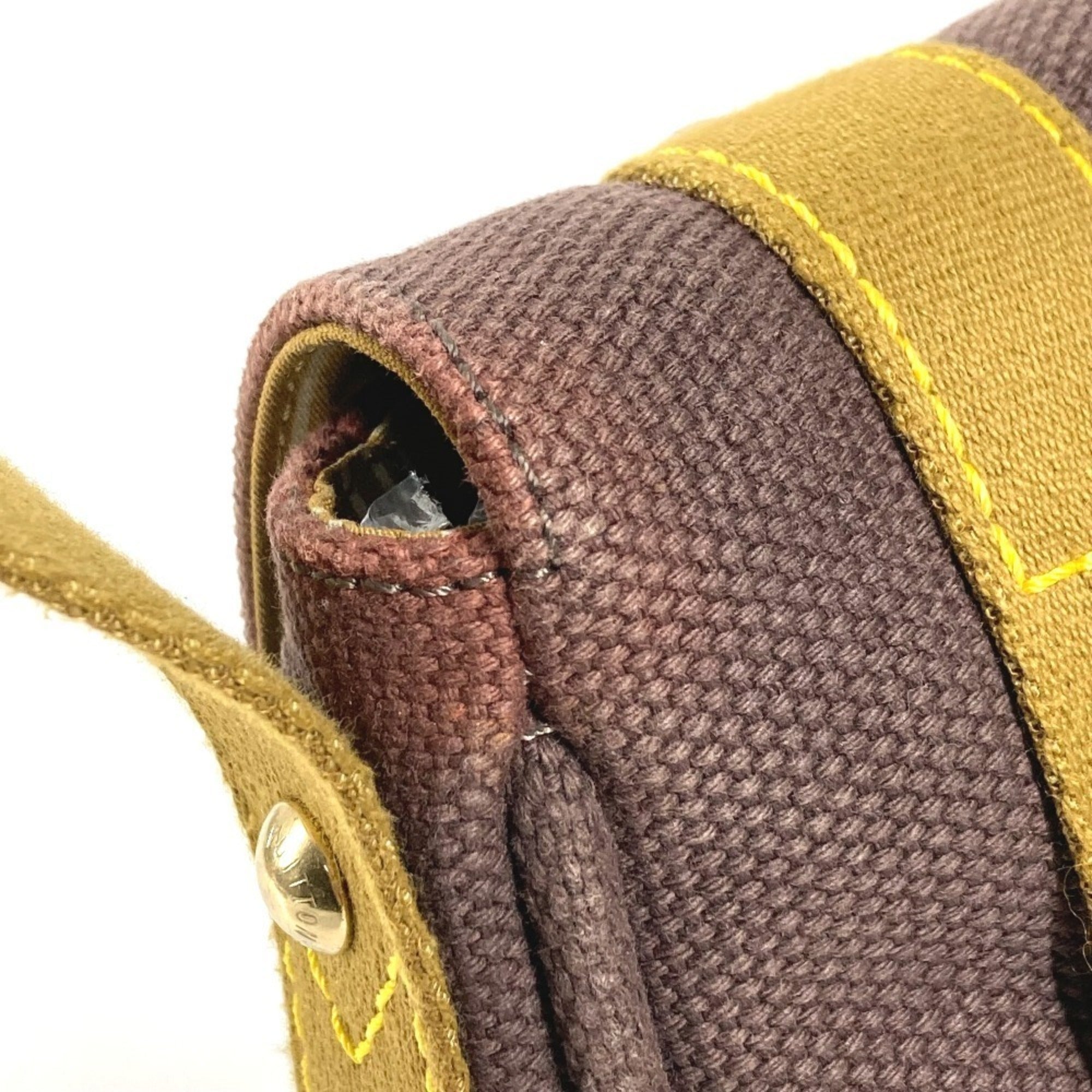Louis Vuitton Brown Canvas Pochette Shoulder Bag (Pre-Owned)