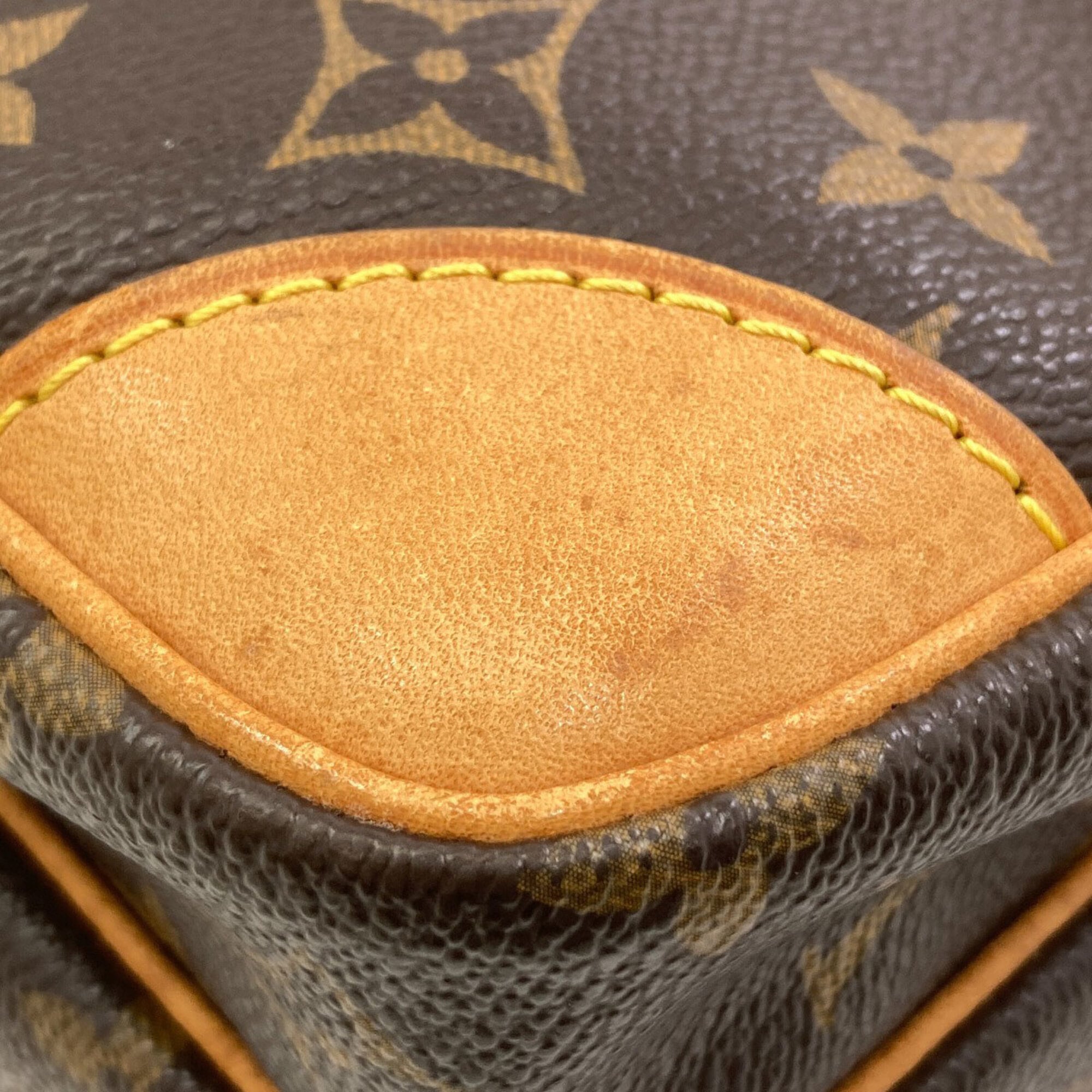 Louis Vuitton Monogram Monogram Shoulder Bag (Pre-Owned)