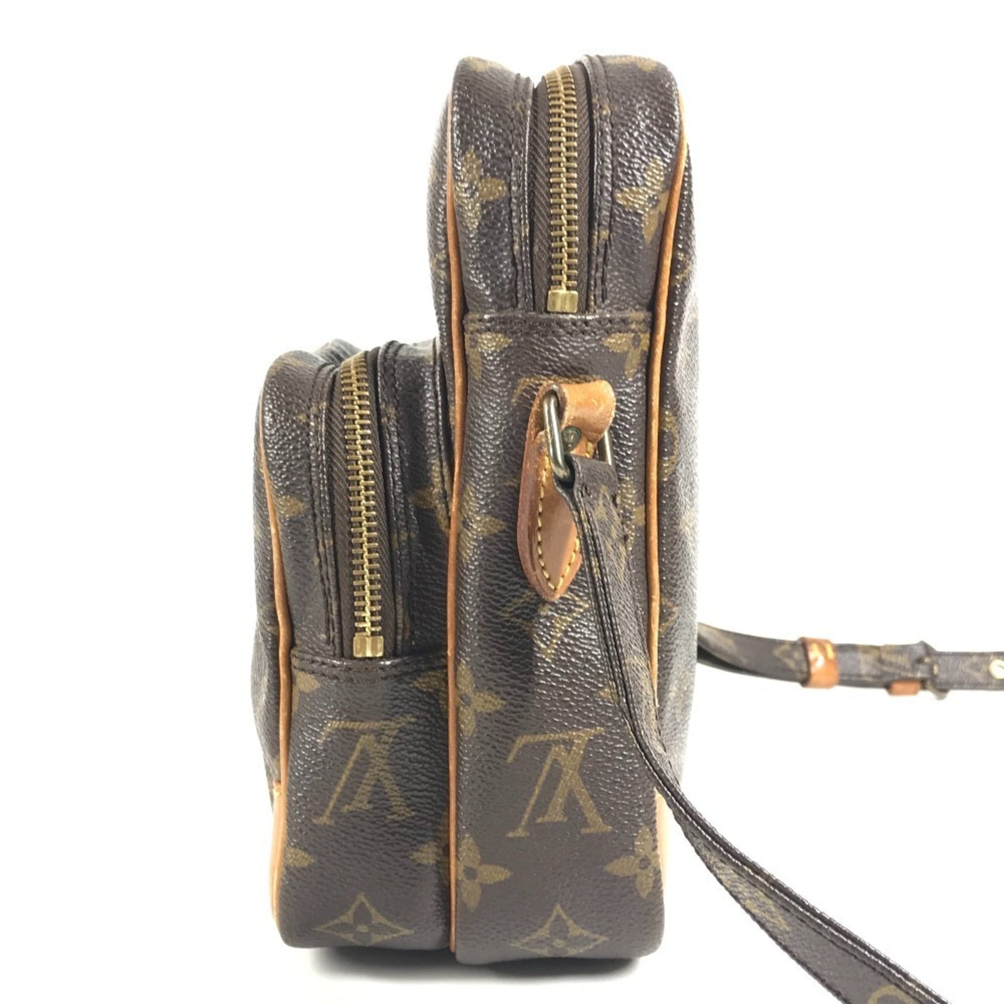 Louis Vuitton Brown Monogram Canvas Pochette Shoulder Bag (Pre-Owned)