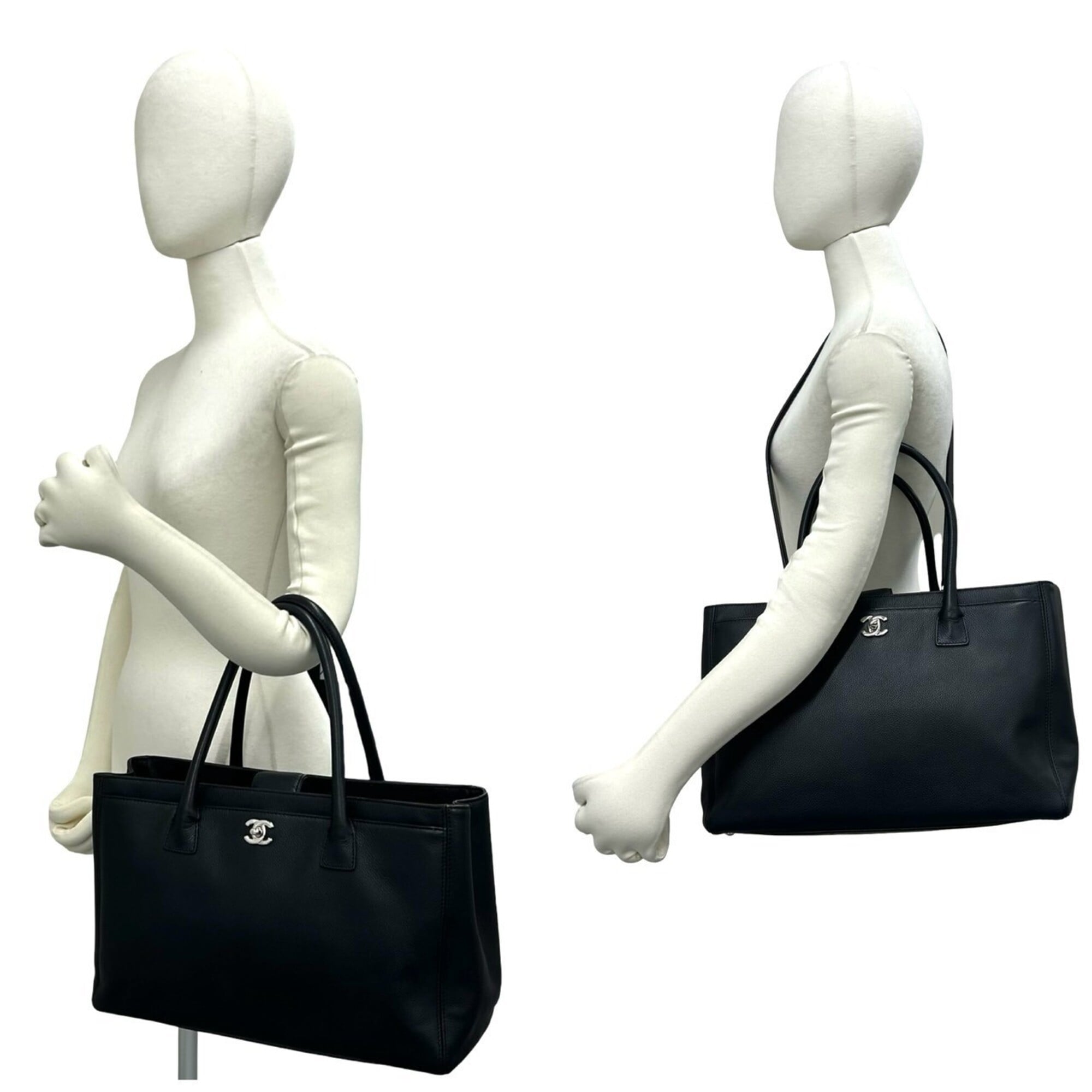 Chanel Black Grained Calfskin Handbag Pouch Shoulder Bag (Pre-Owned)