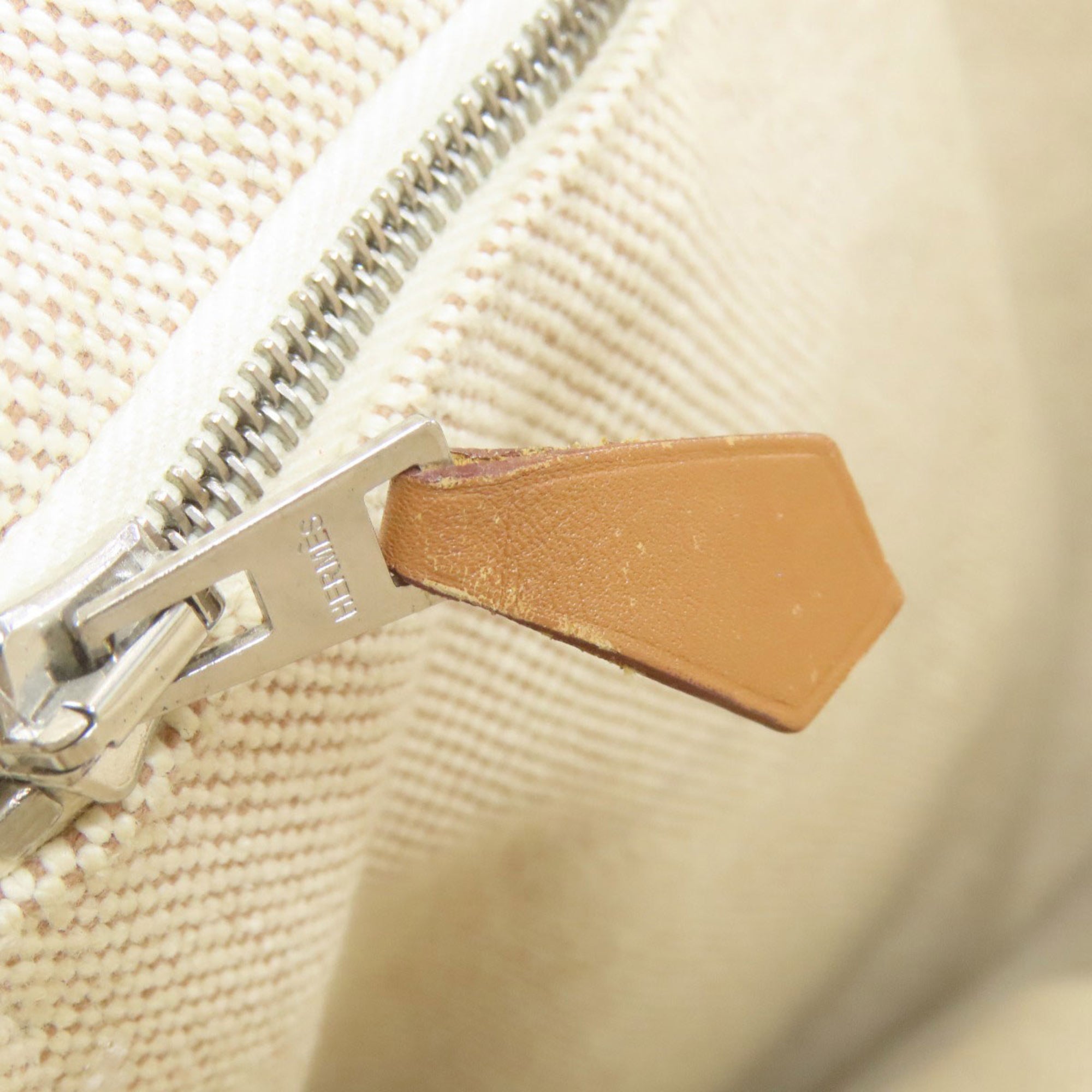 Hermes Beige Canvas Handbag (Pre-Owned)