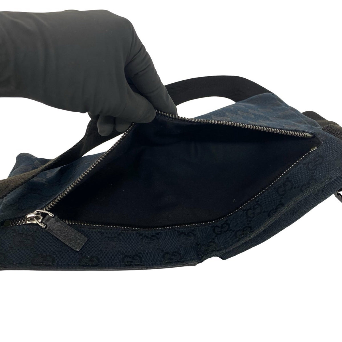 Gucci Black Canvas Leather Pouch Shoulder Bag Sling Bag (Pre-Owned)
