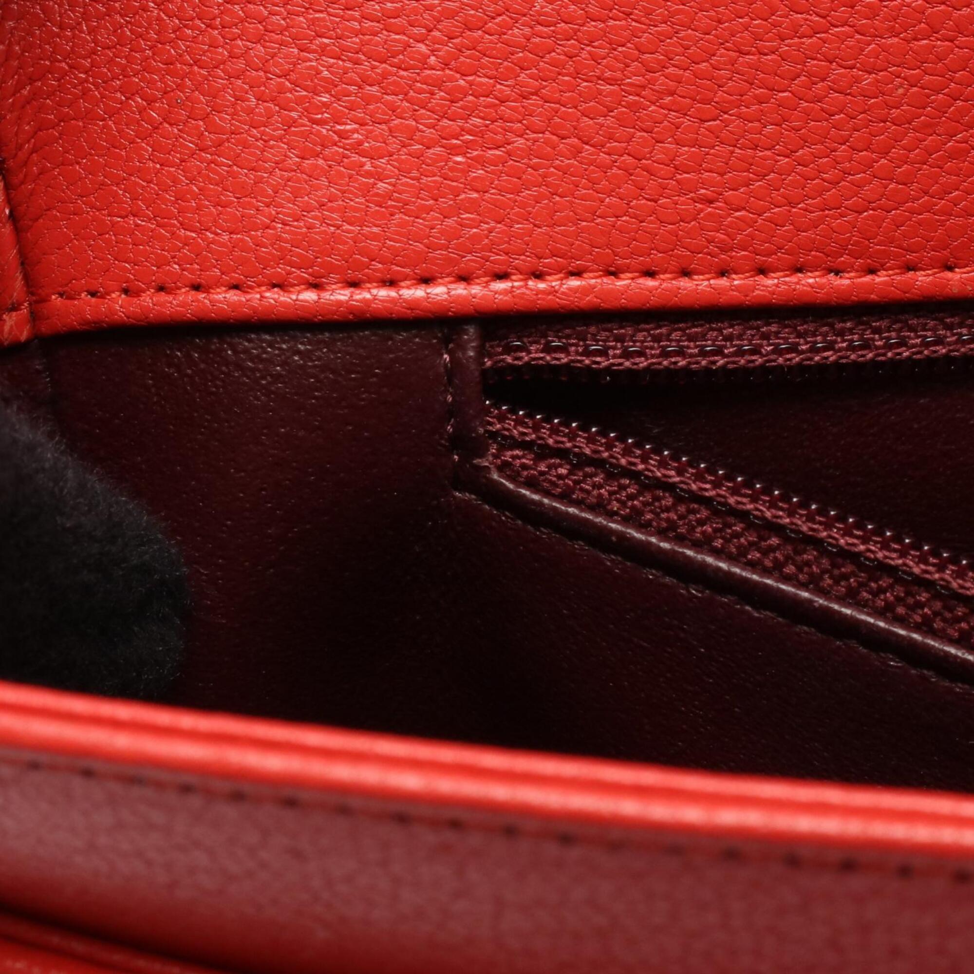 Chanel Red Color Leather Handbag Shoulder Bag (Pre-Owned)
