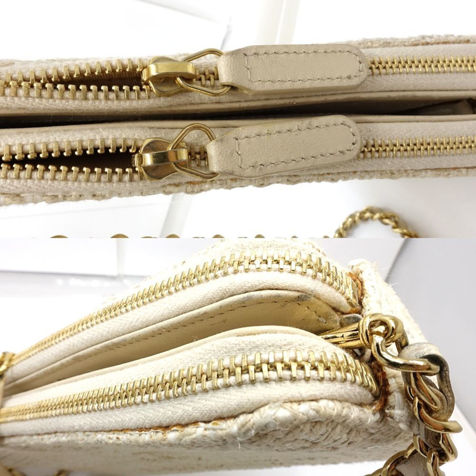 Chanel Beige Canvas Shoulder Bag (Pre-Owned)