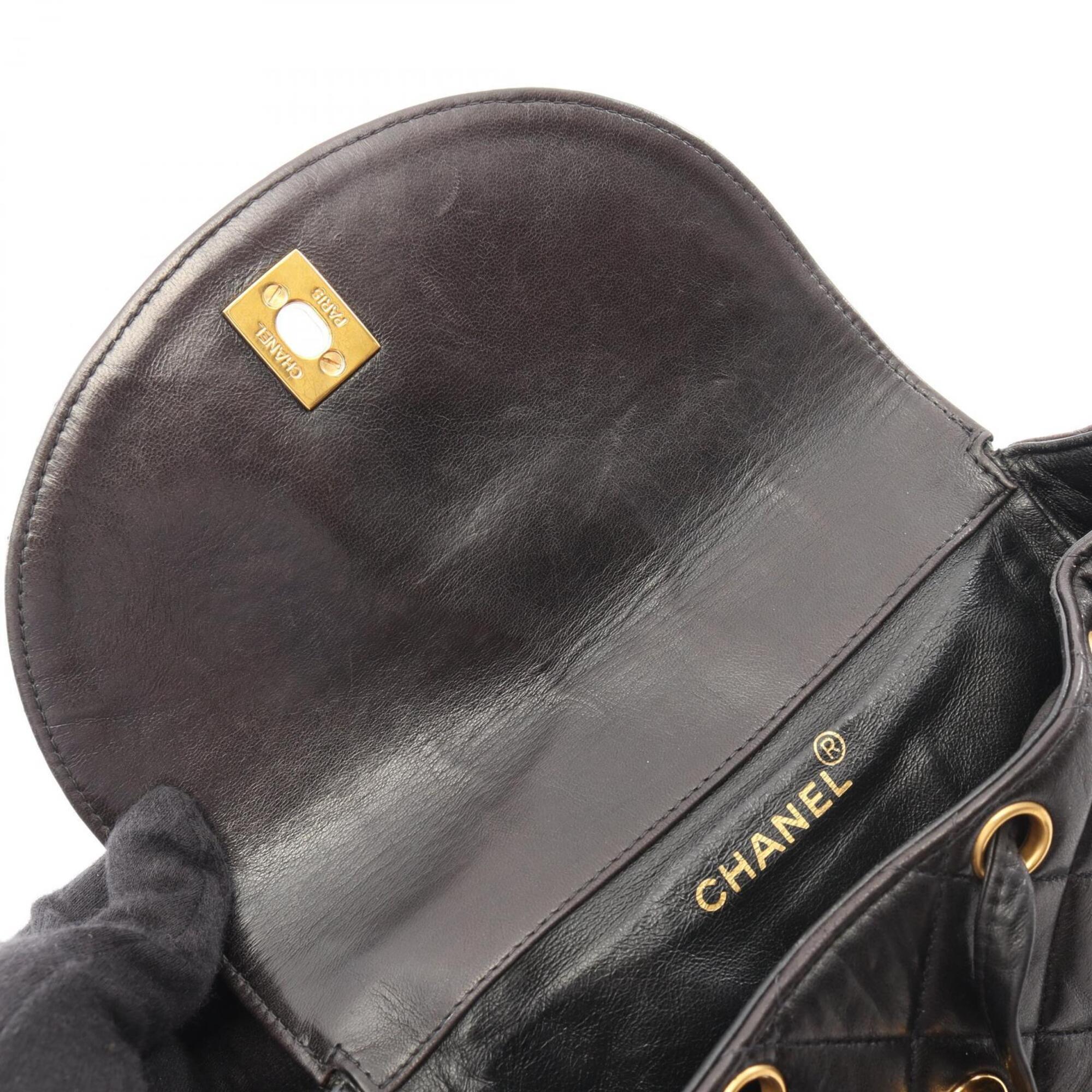 Chanel Black Leather Backpack Handbag (Pre-Owned)