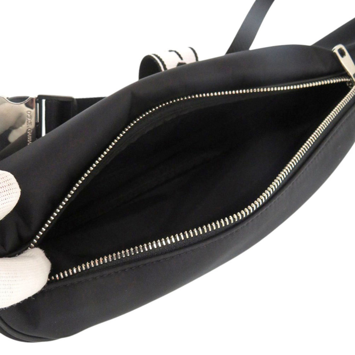 Dolce & Gabbana Black Nylon Fanny Pack (Pre-Owned)