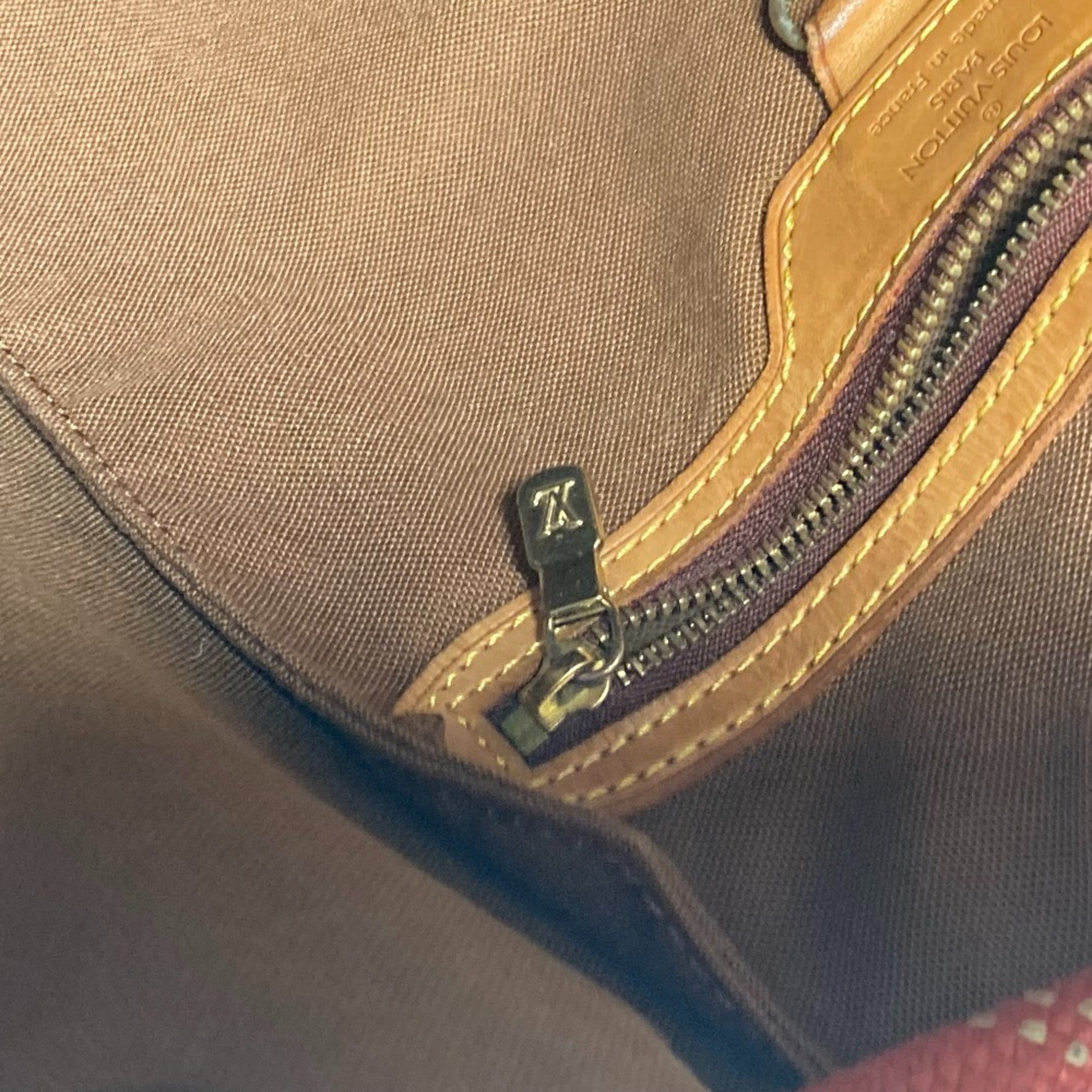 Louis Vuitton Brown Pvc Leather Shoulder Bag (Pre-Owned)