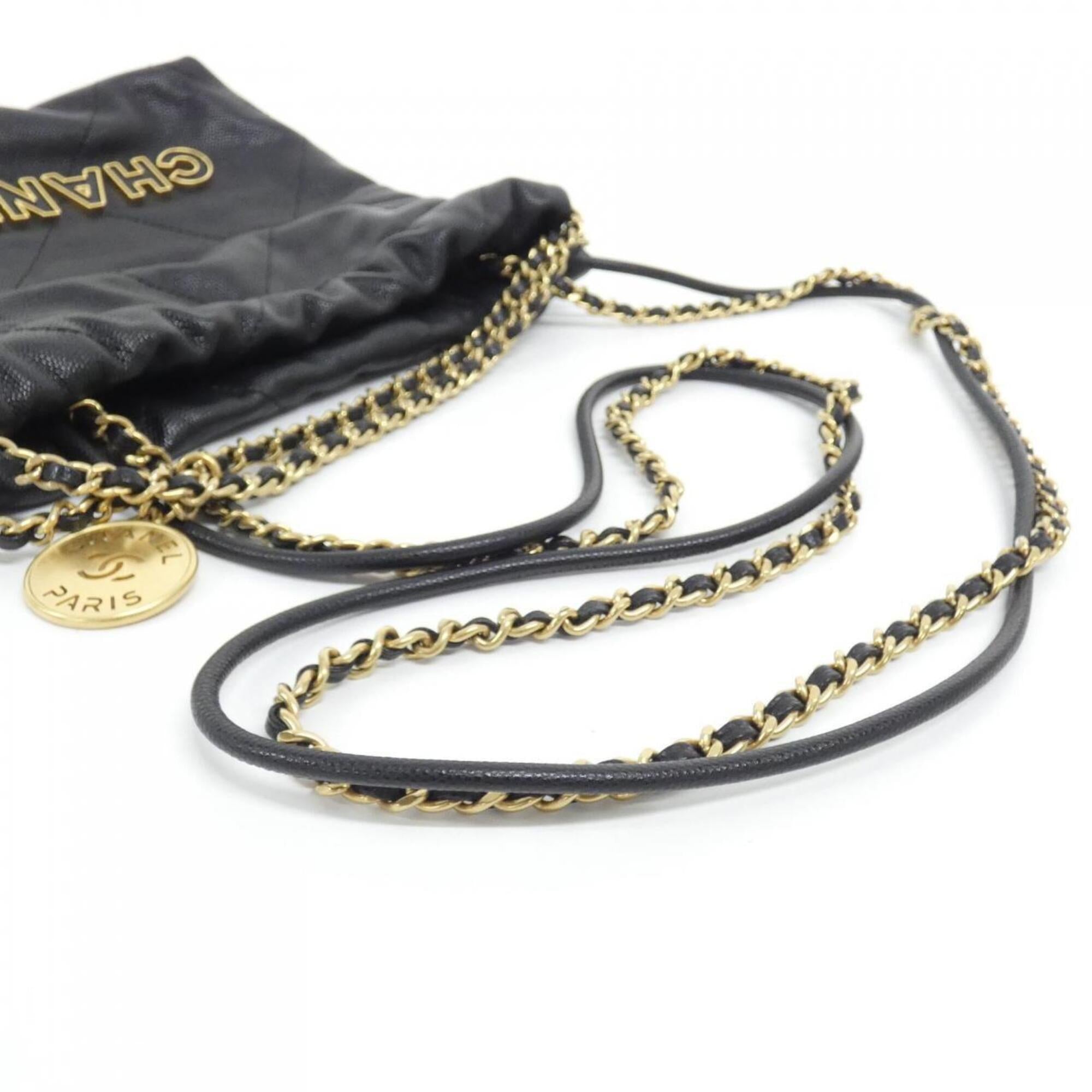 Chanel Black Grained Calfskin Handbag (Pre-Owned)