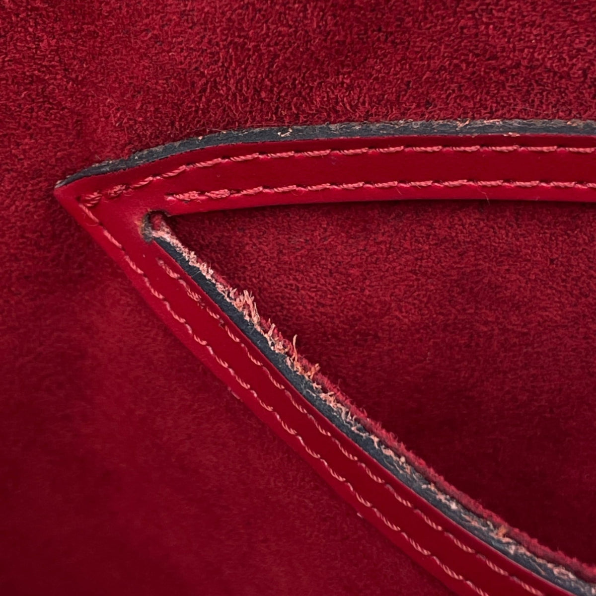 Louis Vuitton Castilian Red Epi Leather Handbag (Pre-Owned)
