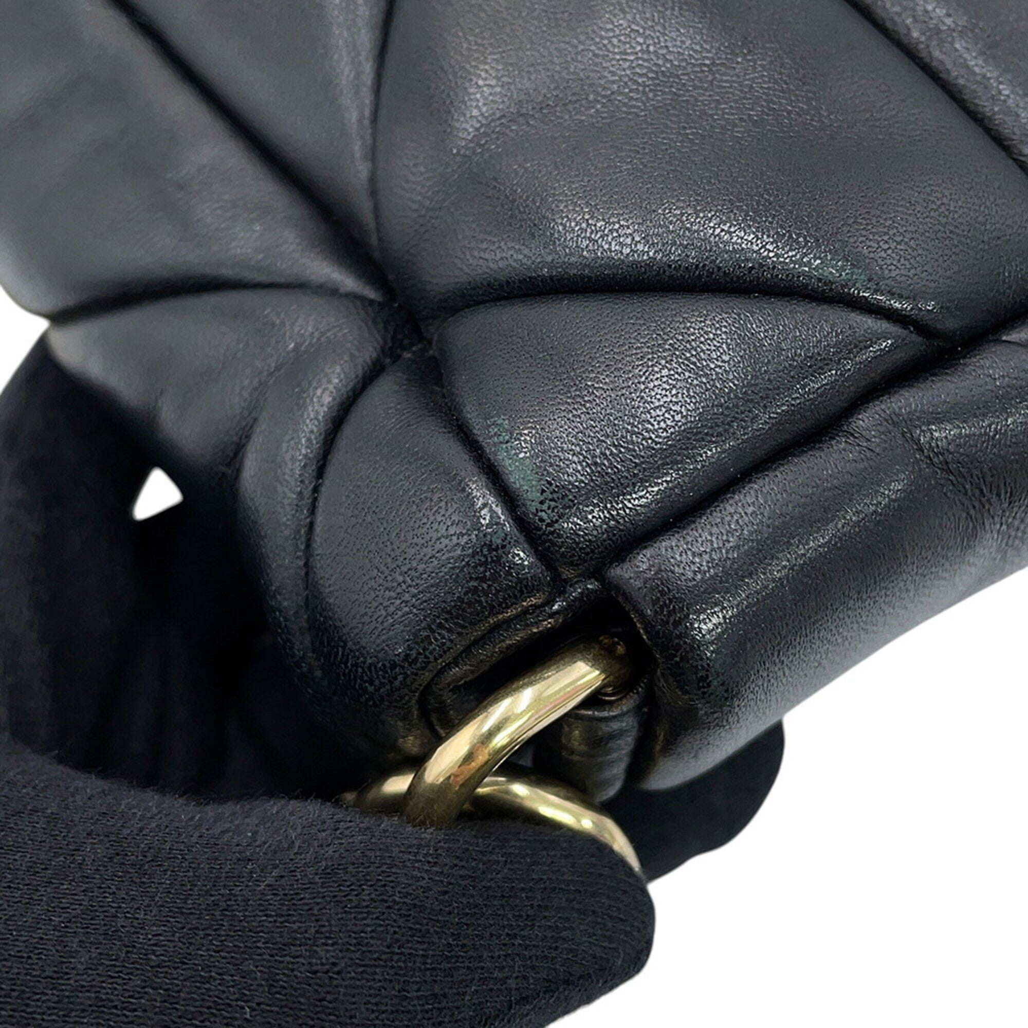 Prada Black Leather Shoulder Bag (Pre-Owned)