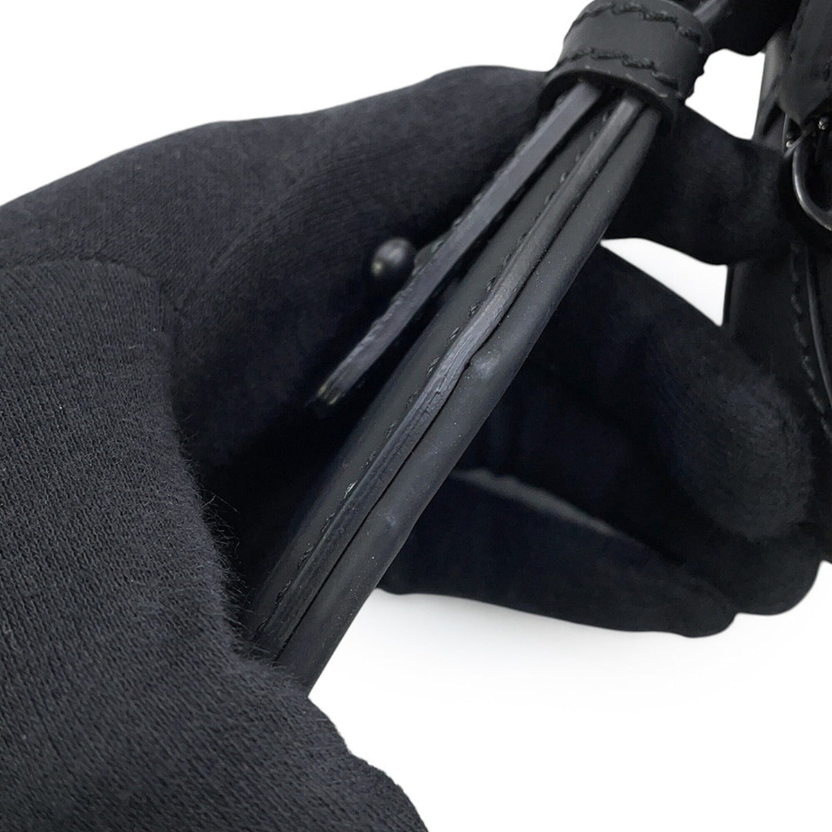 Gucci Black Rubber Canvas Shoulder Bag (Pre-Owned)