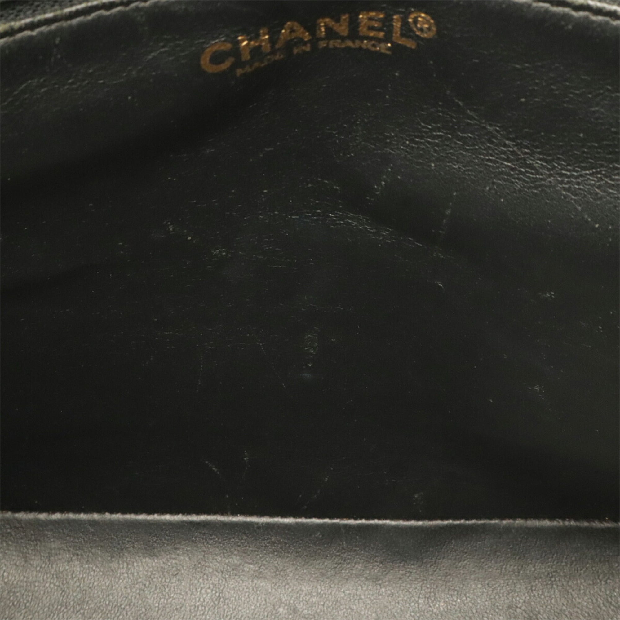 Chanel Matelasse Black Patent Leather Shoulder Bag Tote Bag (Pre-Owned)
