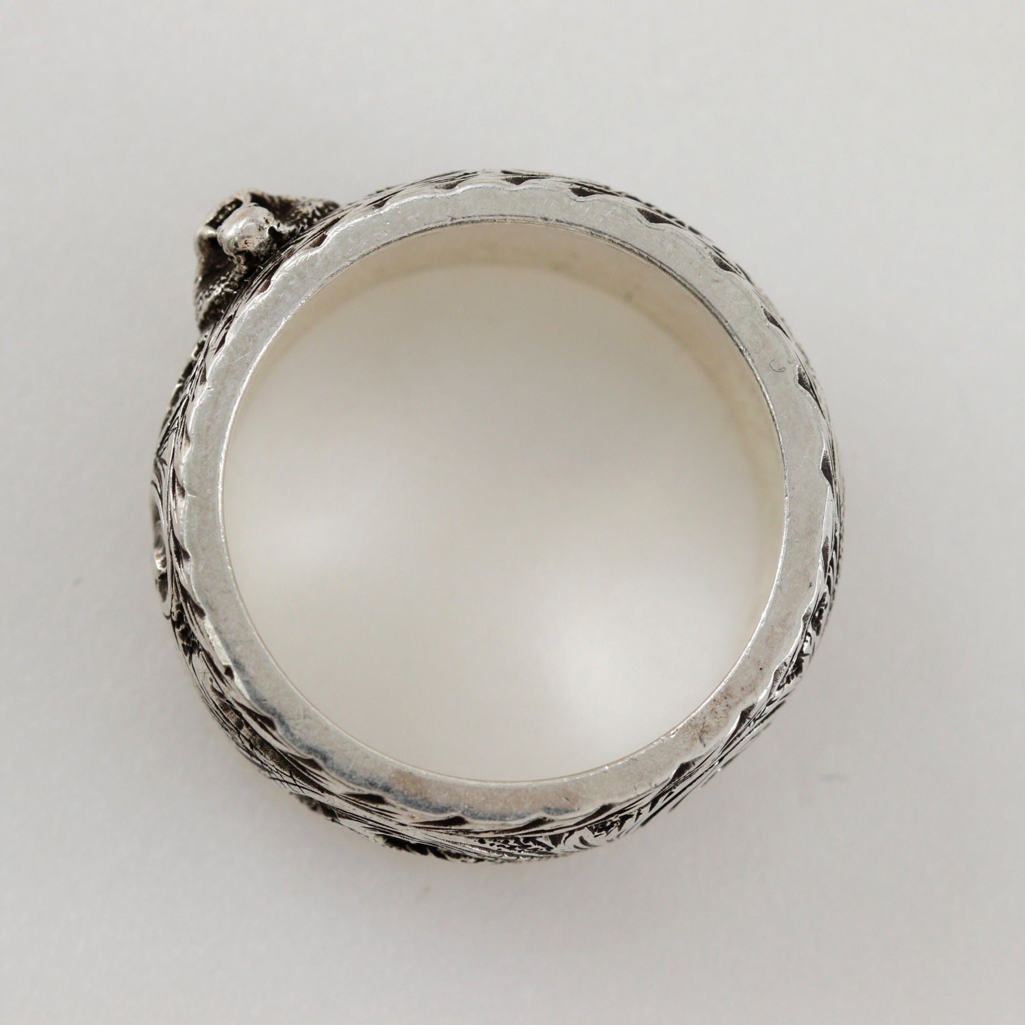 Gucci Silver 925 Band Ring (Pre-Owned)