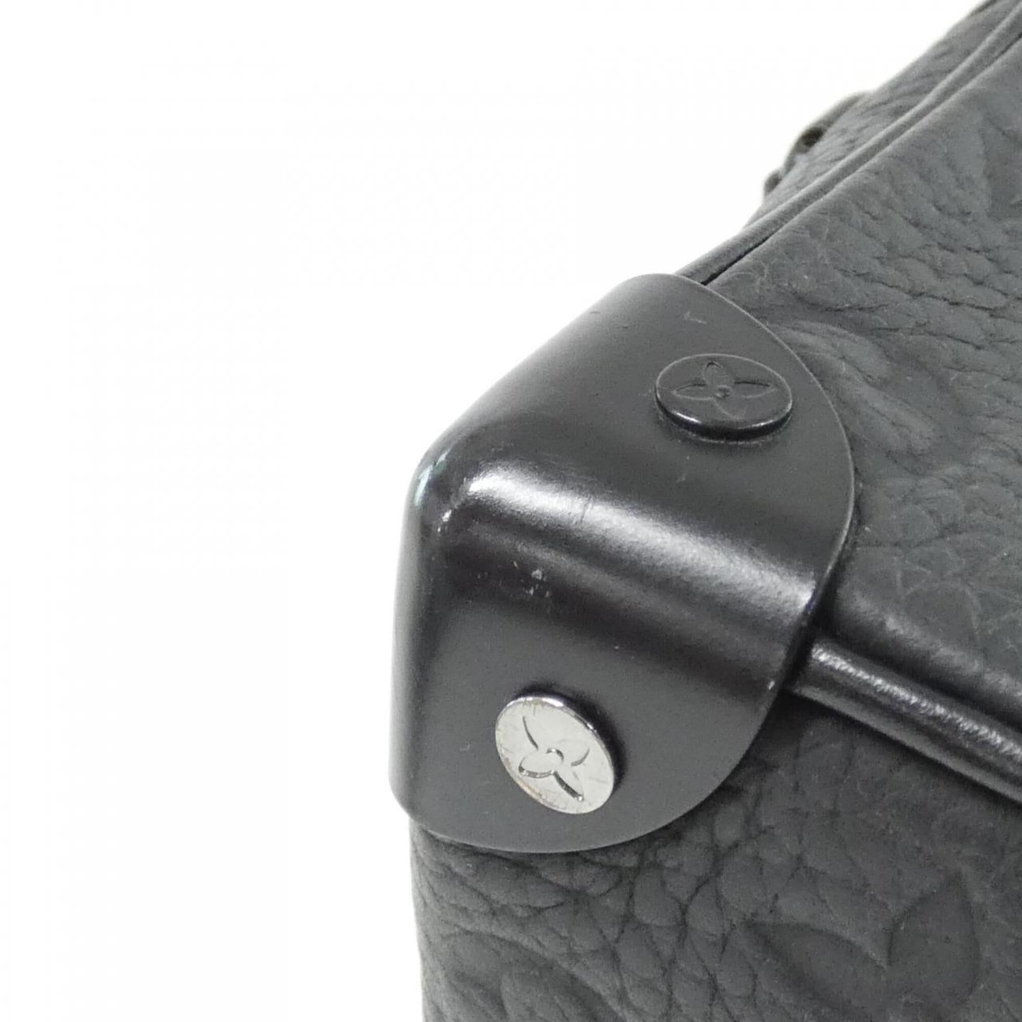 Louis Vuitton Black Leather Shoulder Bag (Pre-Owned)