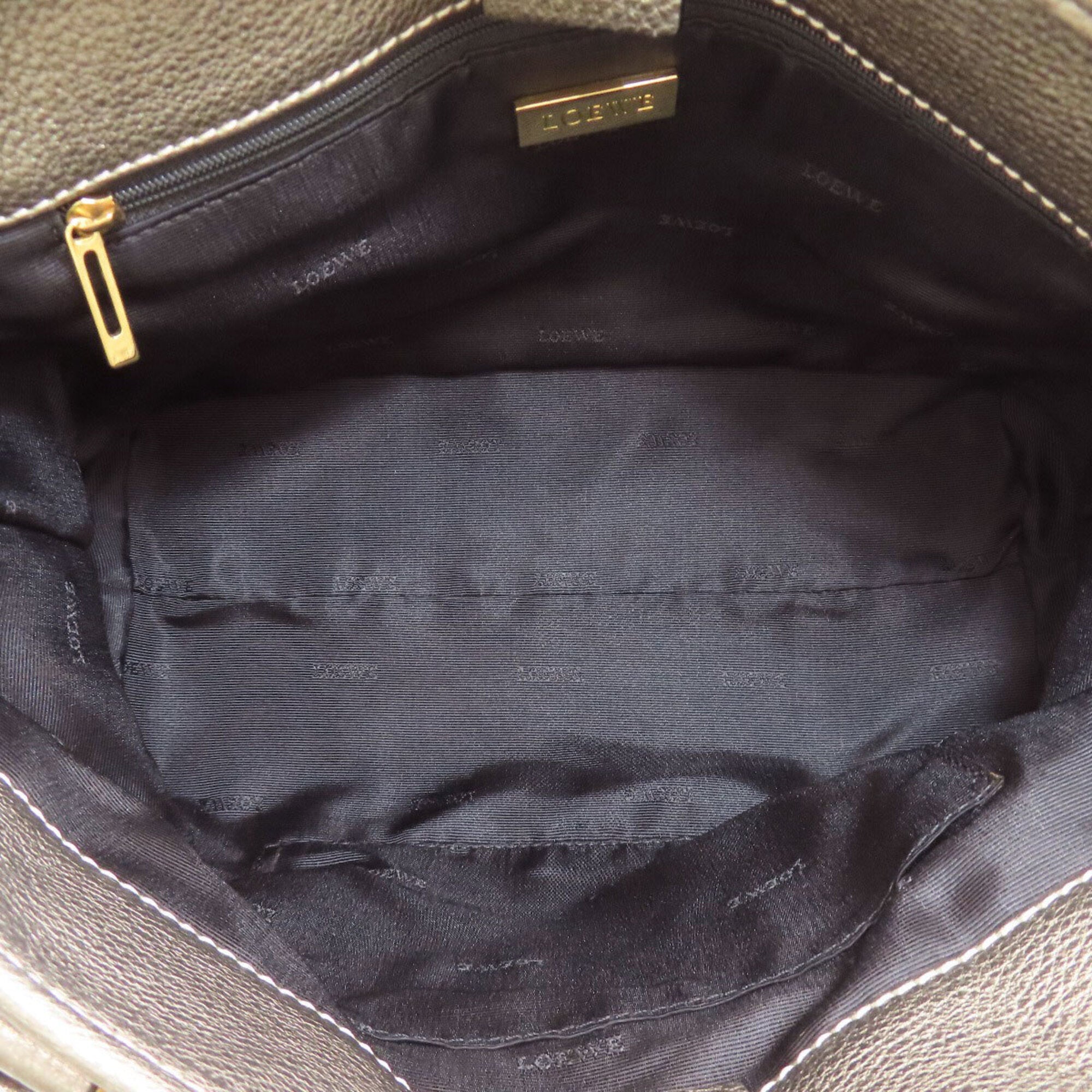 Loewe Bronze Leather Handbag (Pre-Owned)