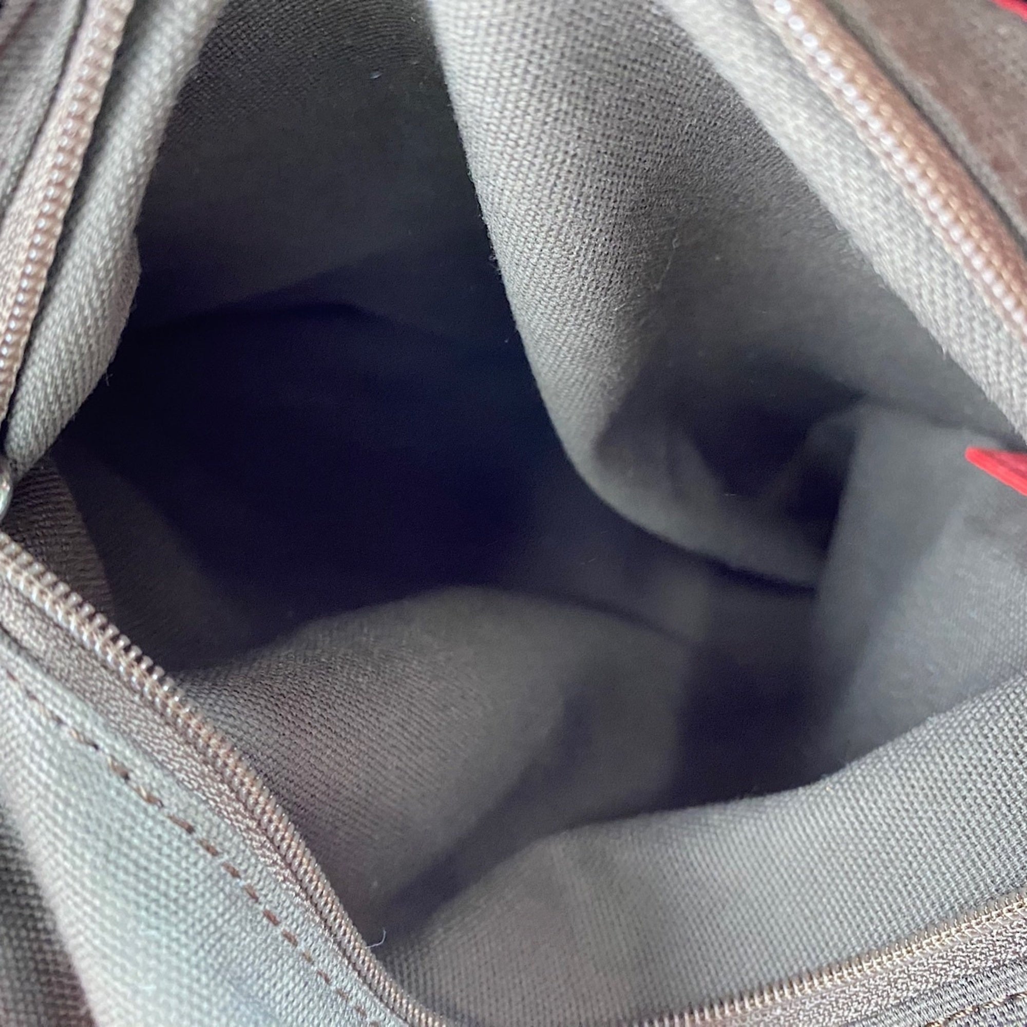 Celine Pink Shoulder Bag (Pre-Owned)