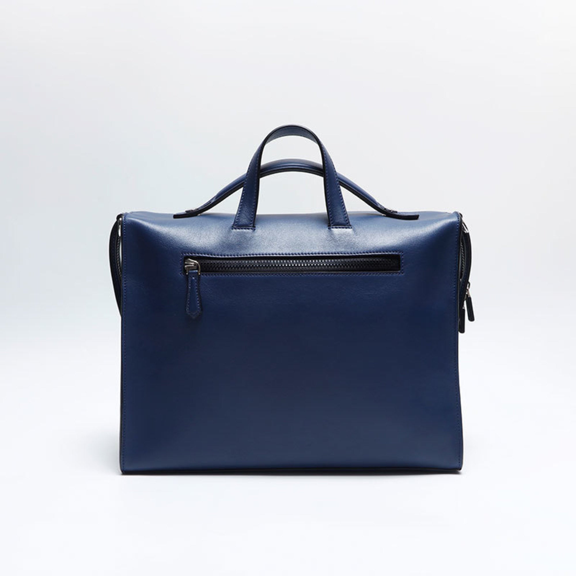 Fendi Navy Shoulder Bag (Pre-Owned)