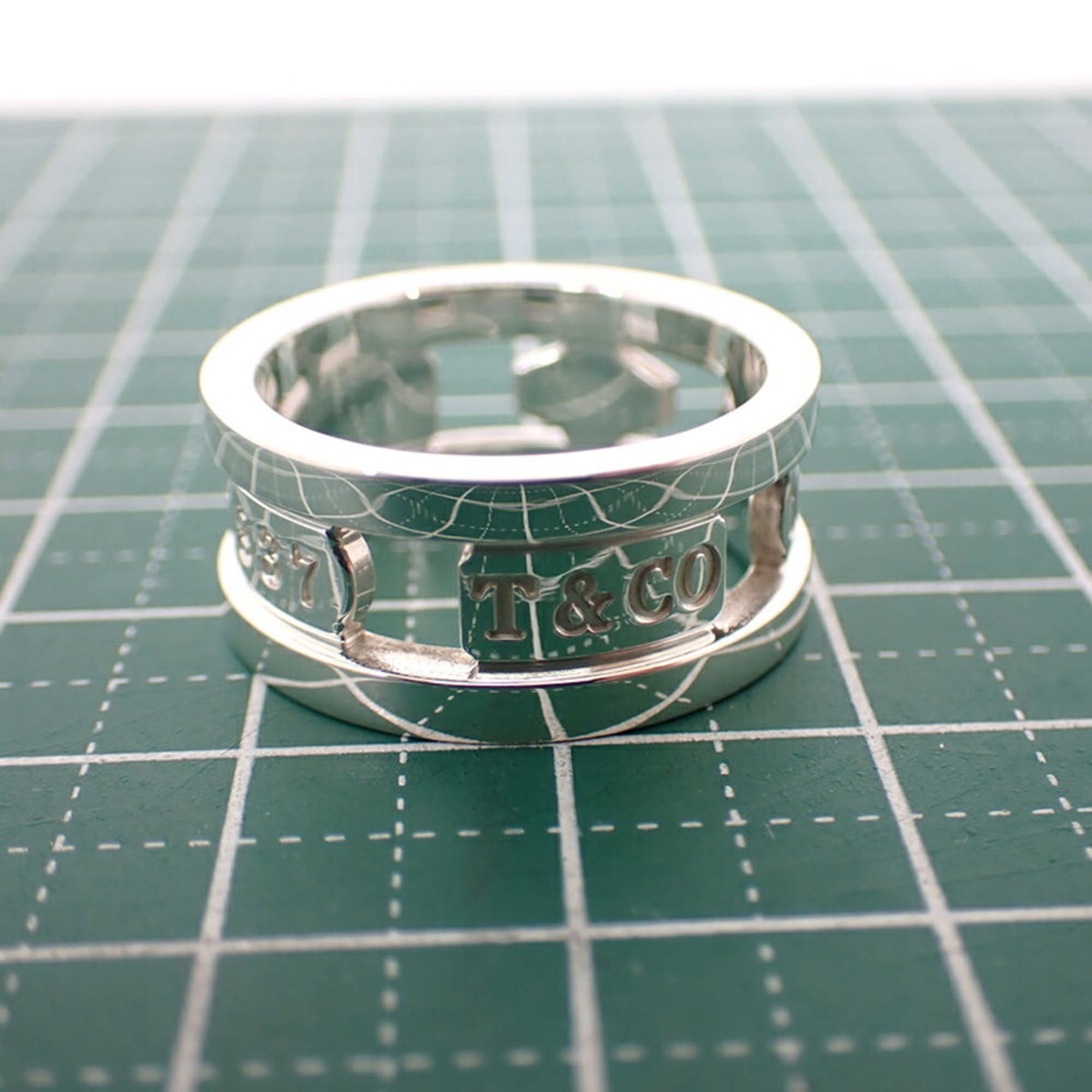 Tiffany Sterling Silver 925 Band Ring (Pre-Owned)