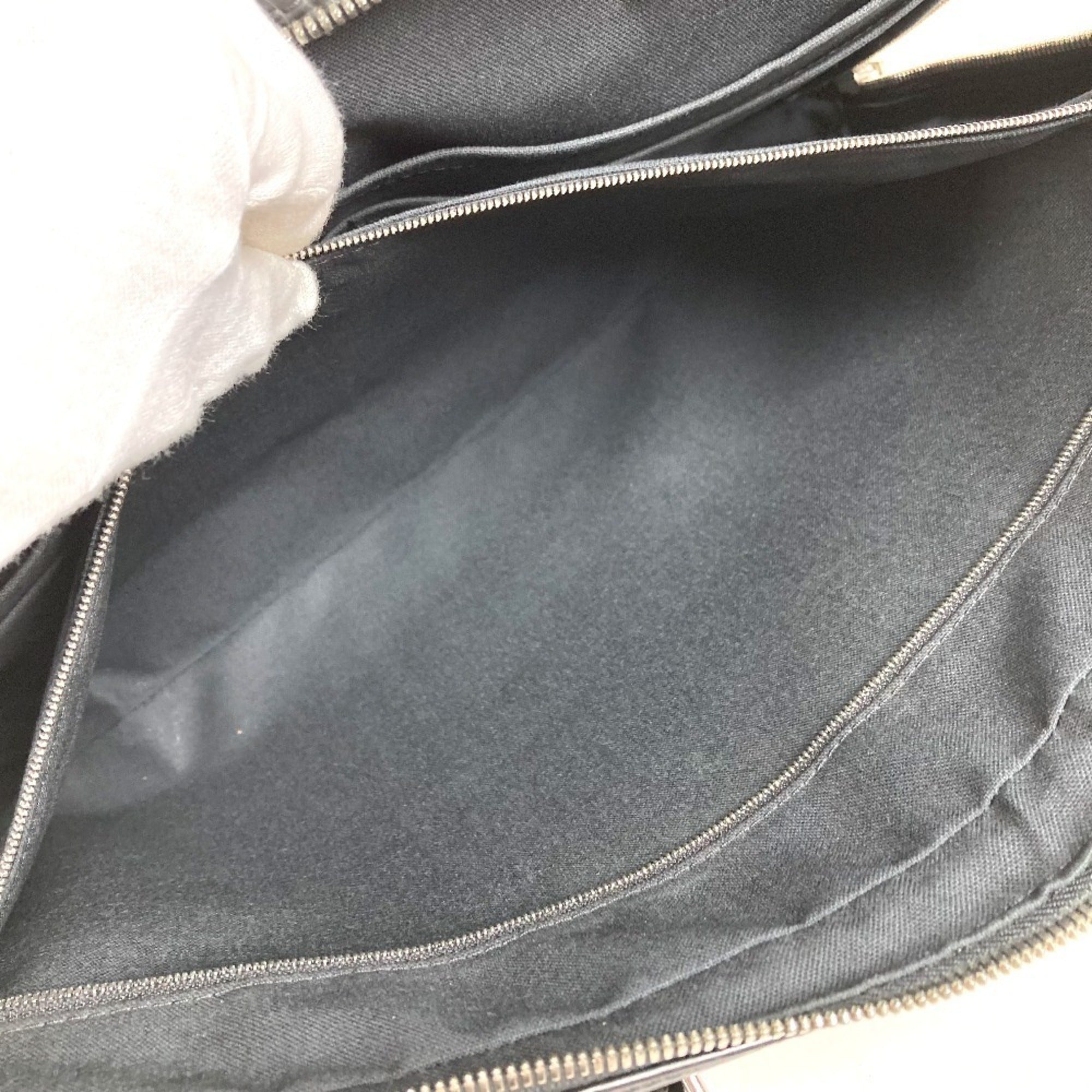 Louis Vuitton Black Noir Epi Leather Briefcase Handbag (Pre-Owned)