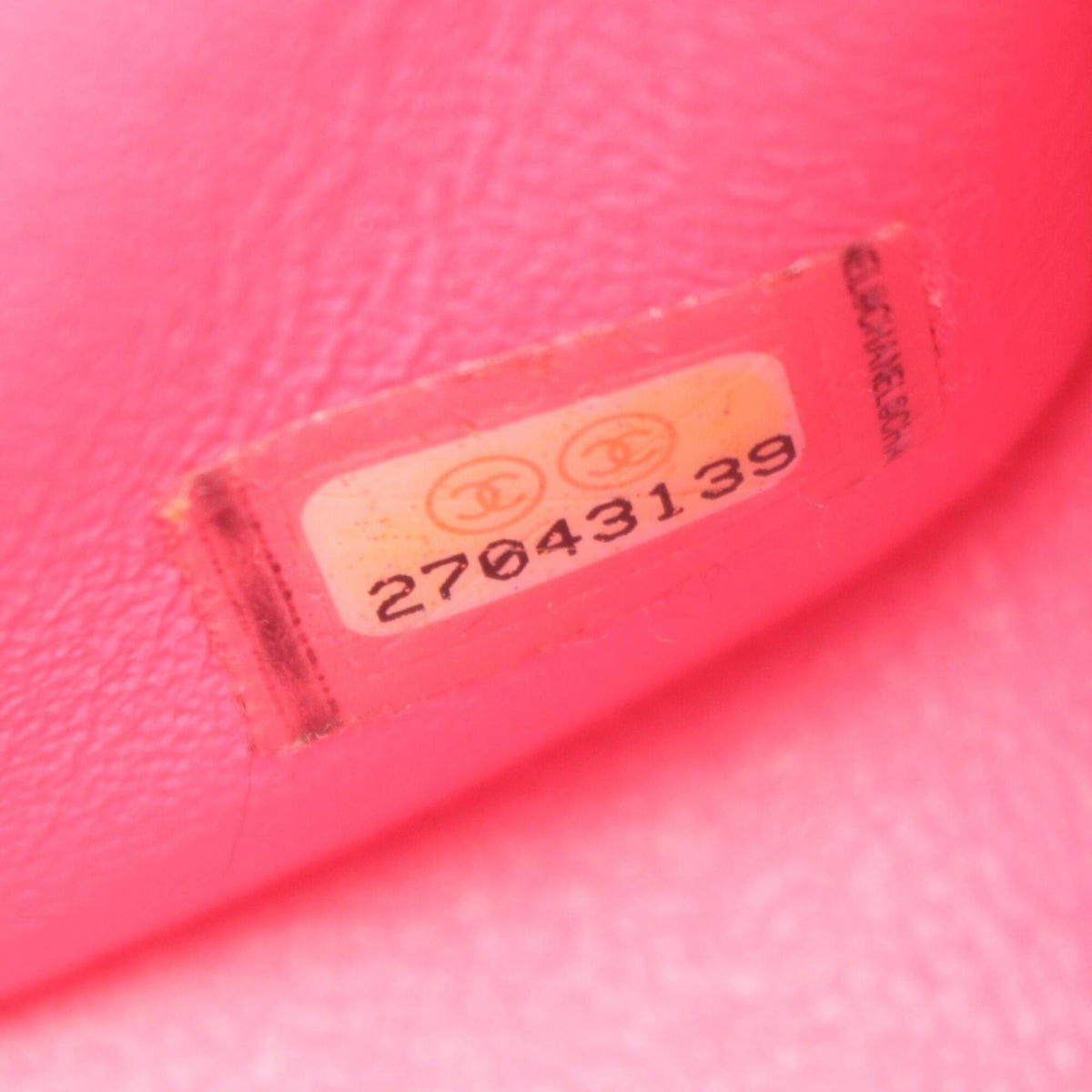 Chanel Pink Leather Handbag Shoulder Bag (Pre-Owned)