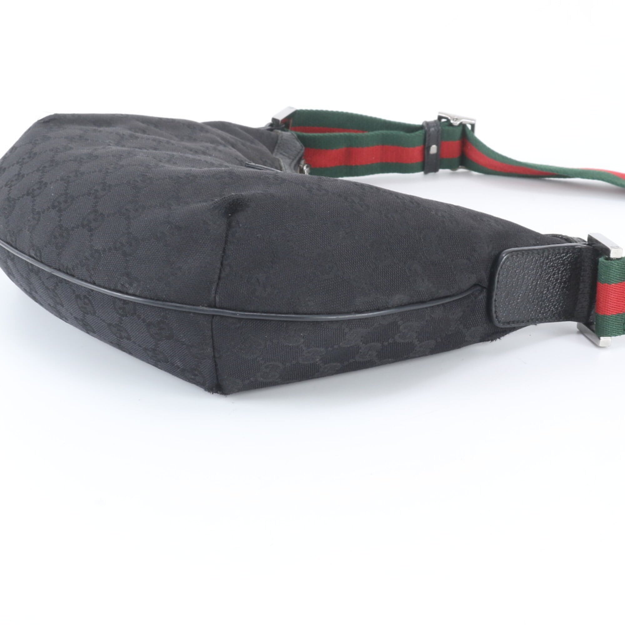 Gucci Gg Canvas Black Gg Canvas Shoulder Bag (Pre-Owned)
