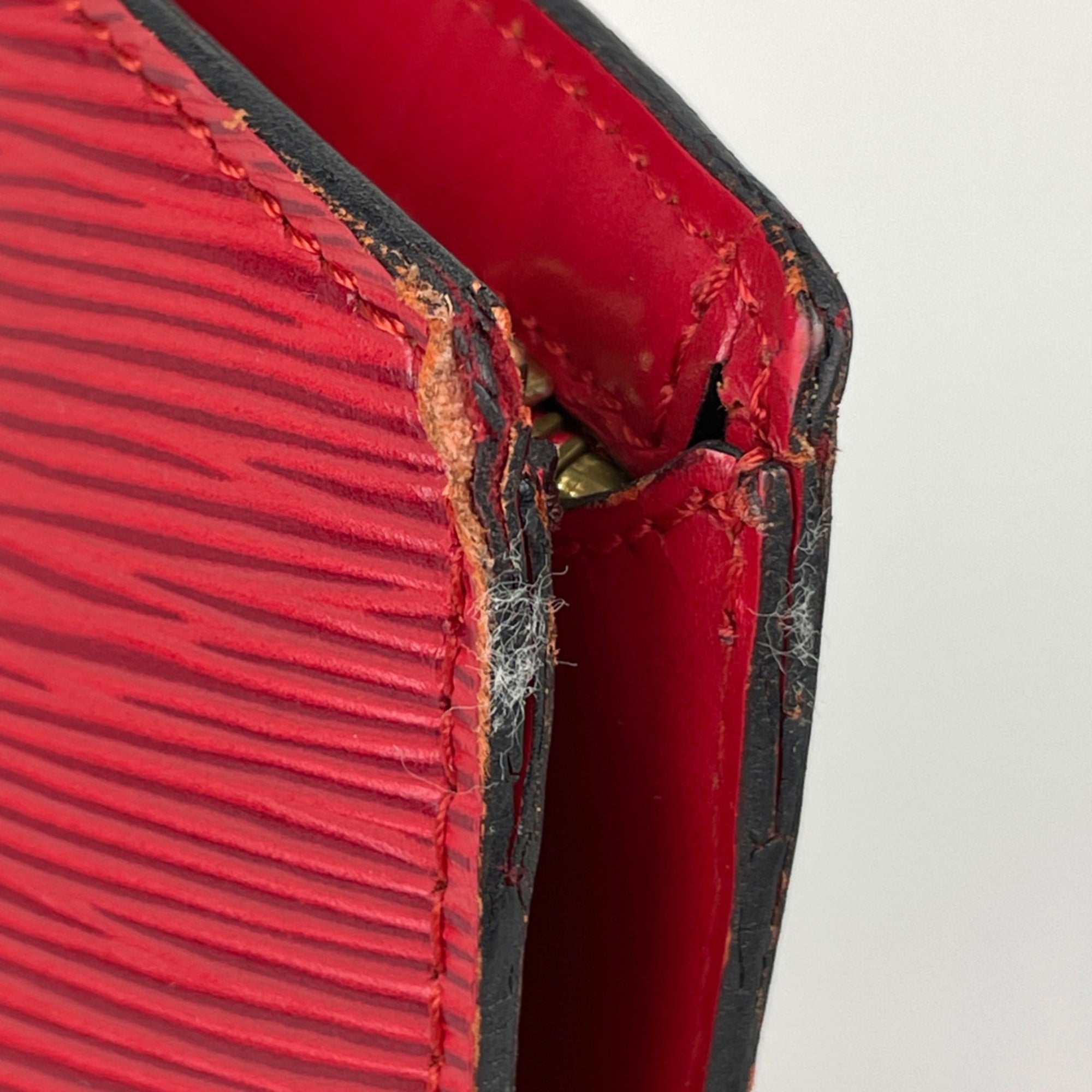 Louis Vuitton Castilian Red Epi Leather Tote Bag (Pre-Owned)