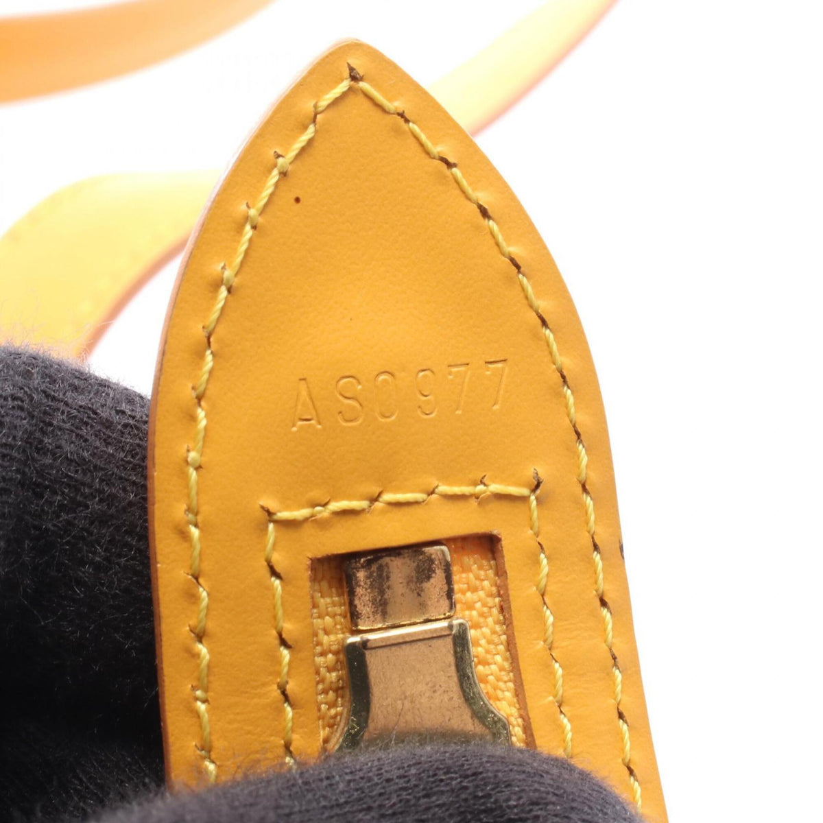Louis Vuitton Yellow Epi Leather Handbag (Pre-Owned)