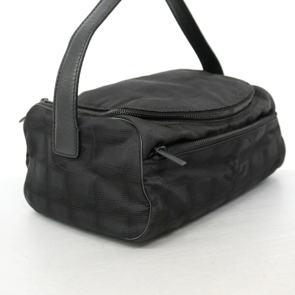 Chanel Black Nylon Vanity Bag (Pre-Owned)