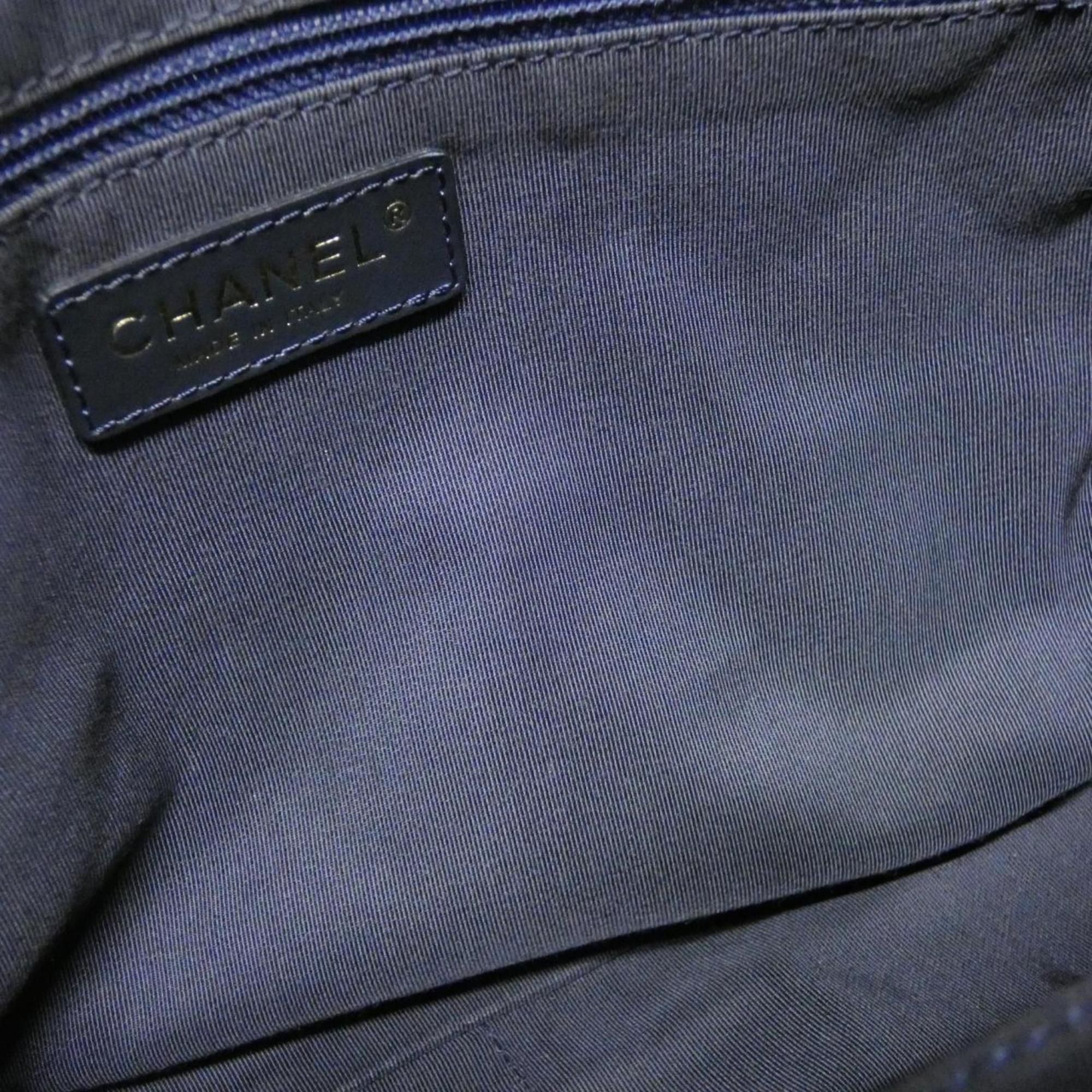 Chanel Navy Grained Calfskin Shoulder Bag (Pre-Owned)