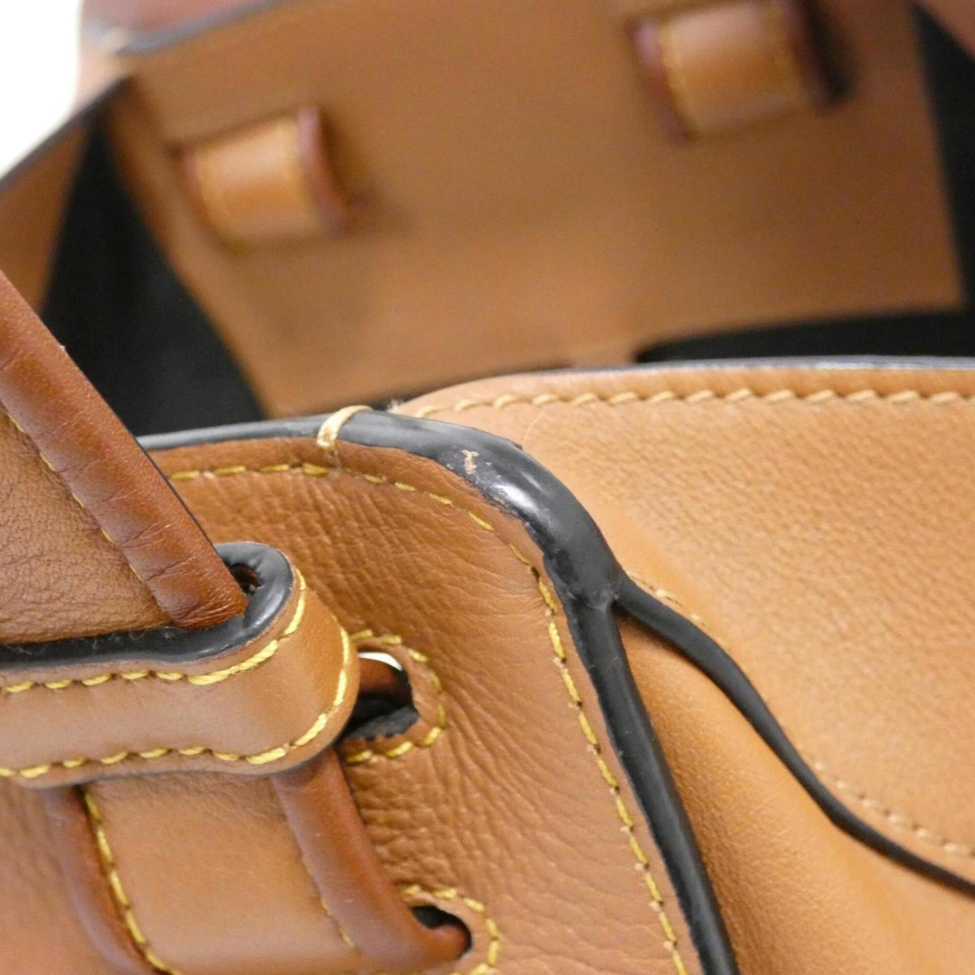 Loewe Brown Shoulder Bag (Pre-Owned)