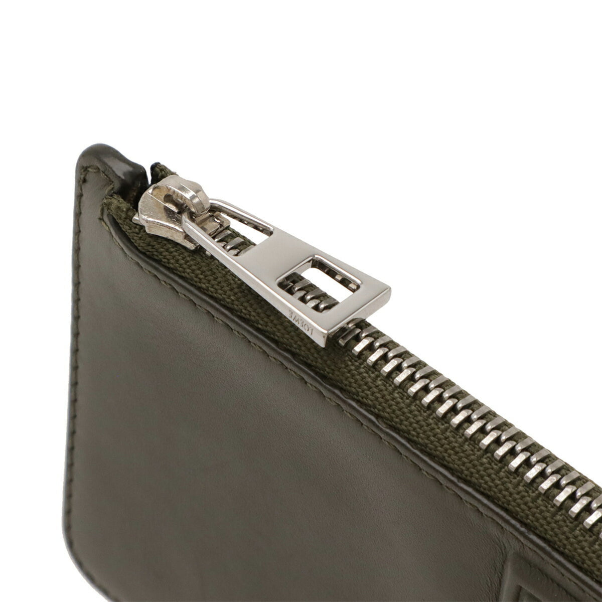 Loewe Gray Leather Coin Purse/Coin Case (Pre-Owned)