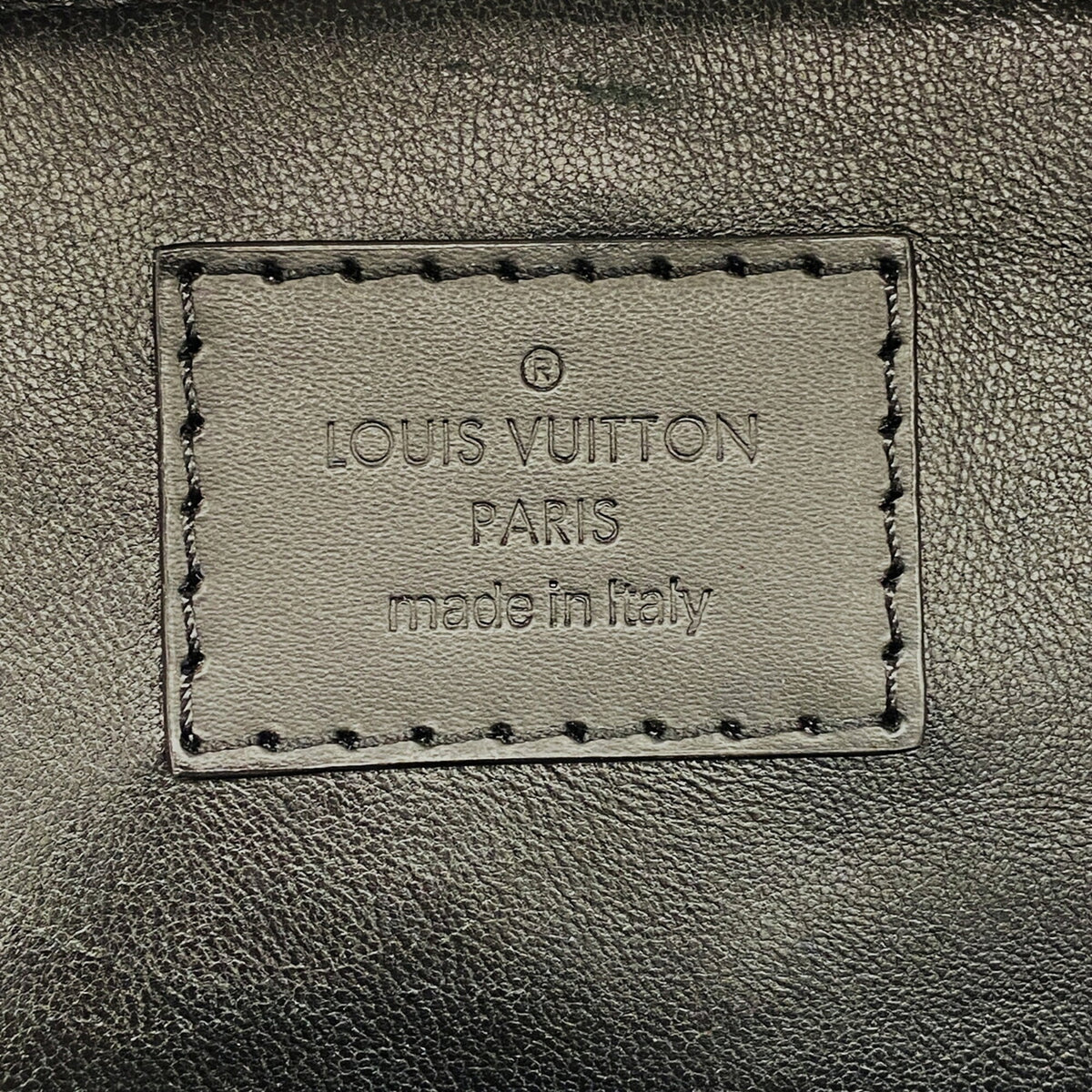 Louis Vuitton Natural Handbag (Pre-Owned)