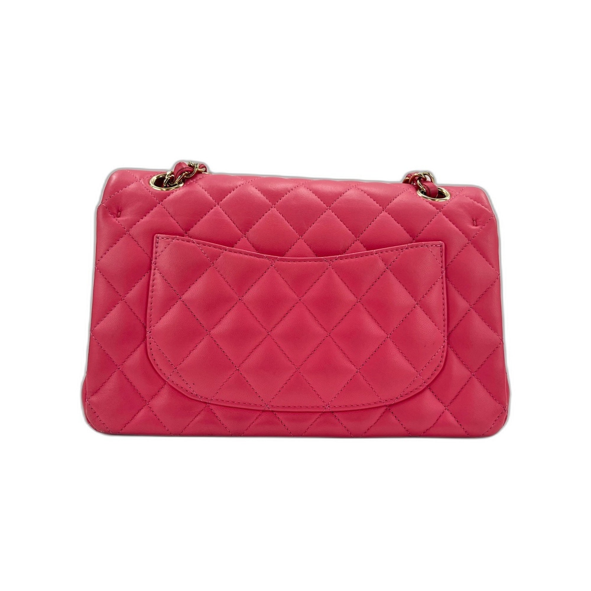 Chanel Matelasse Pink Shoulder Bag (Pre-Owned)