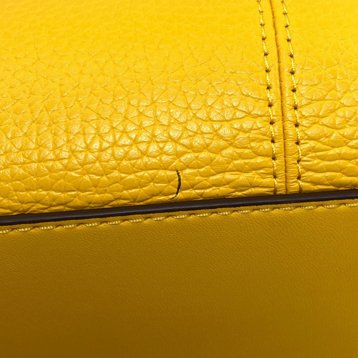 Michael Kors Yellow Leather Handbag (Pre-Owned)