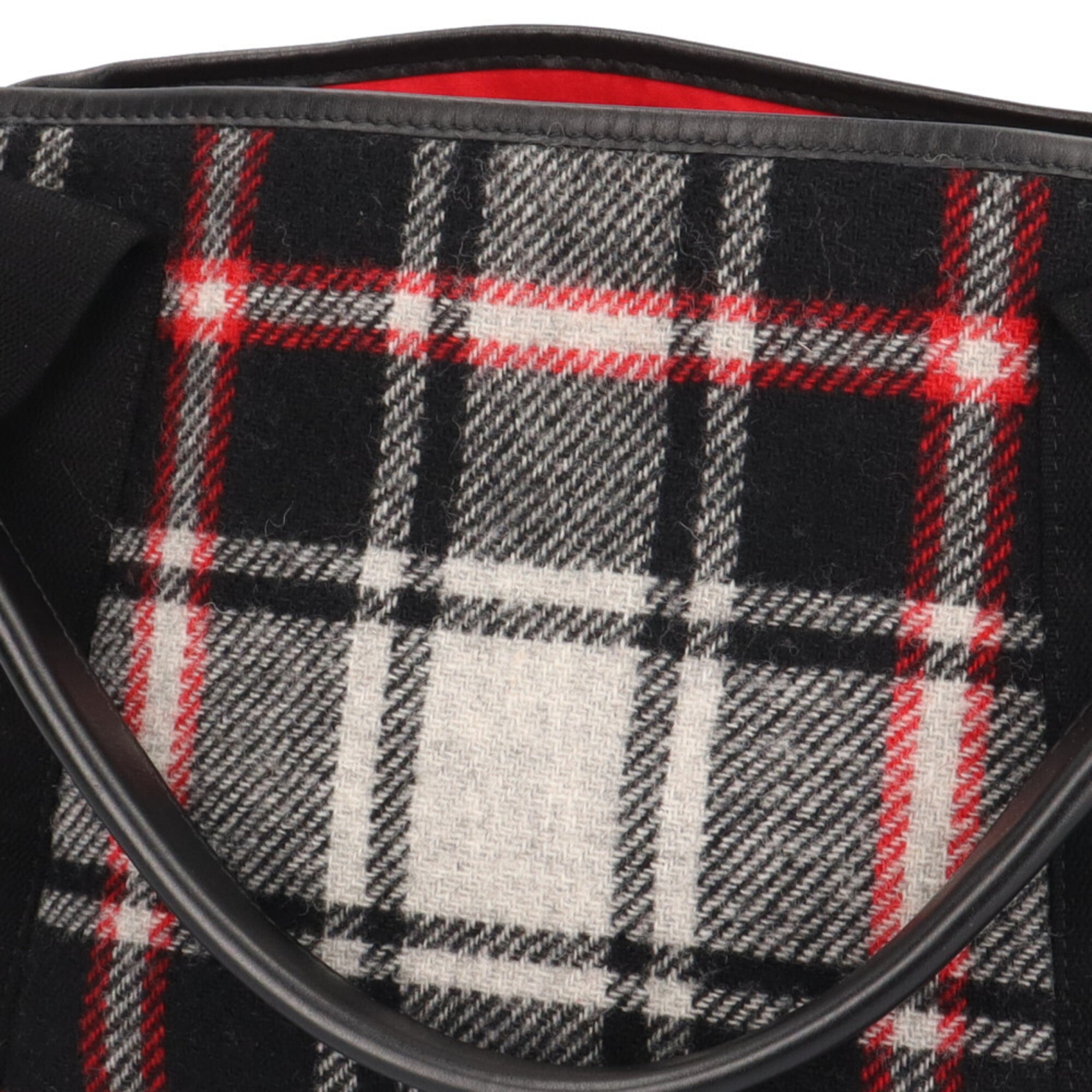 Balenciaga Black Red Color White Wool Handbag (Pre-Owned)