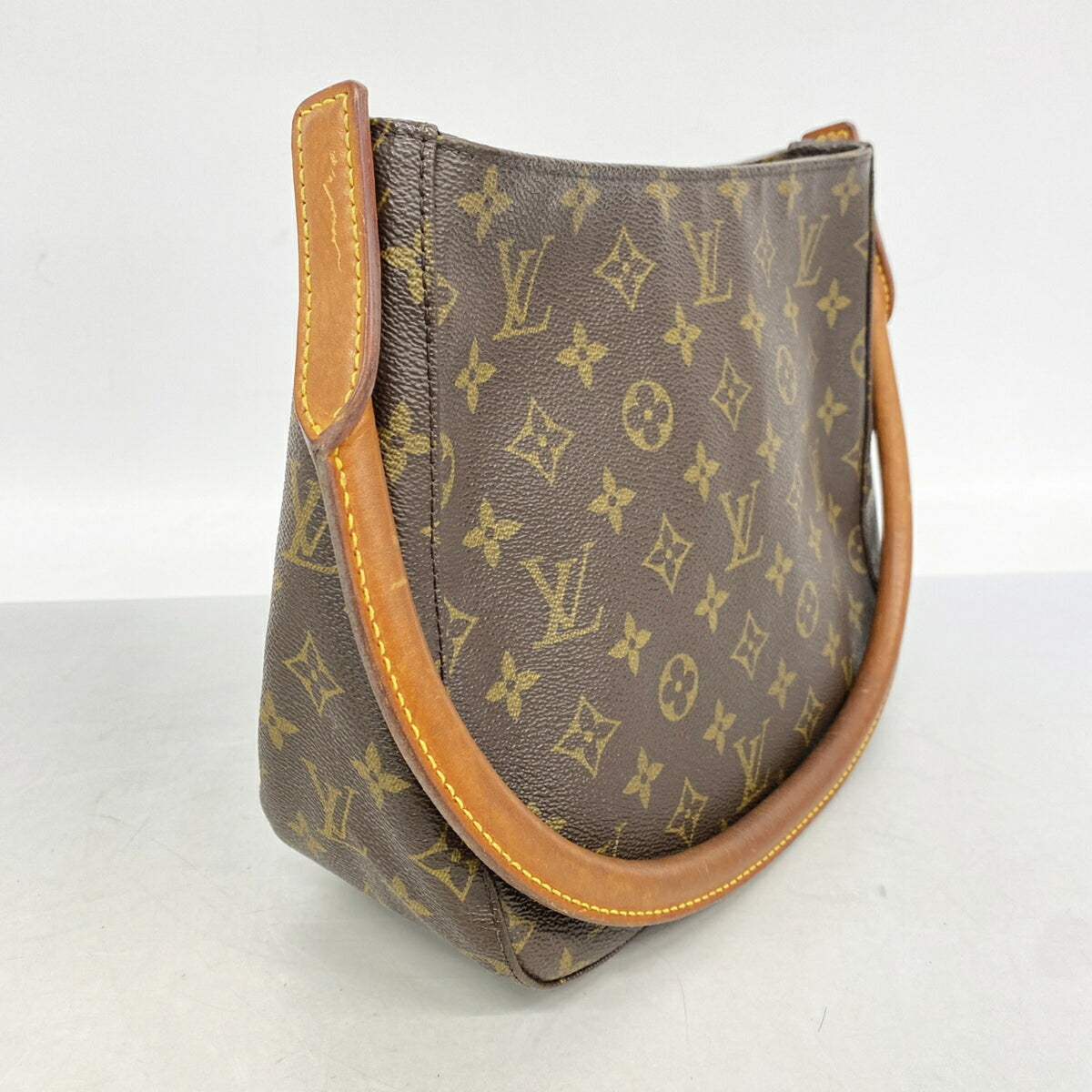 Louis Vuitton Brown Shoulder Bag (Pre-Owned)