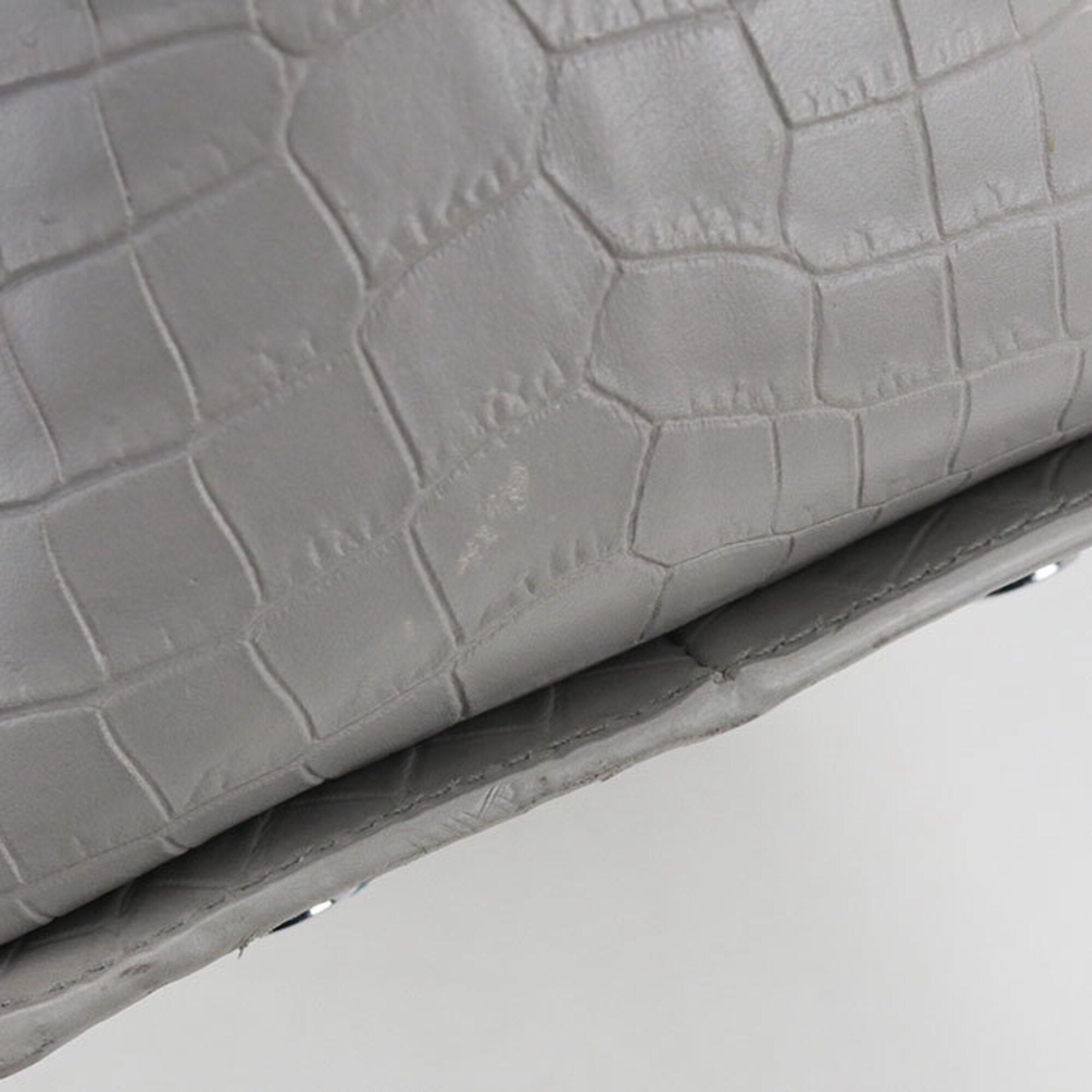 Saint Laurent Gray Leather Handbag (Pre-Owned)