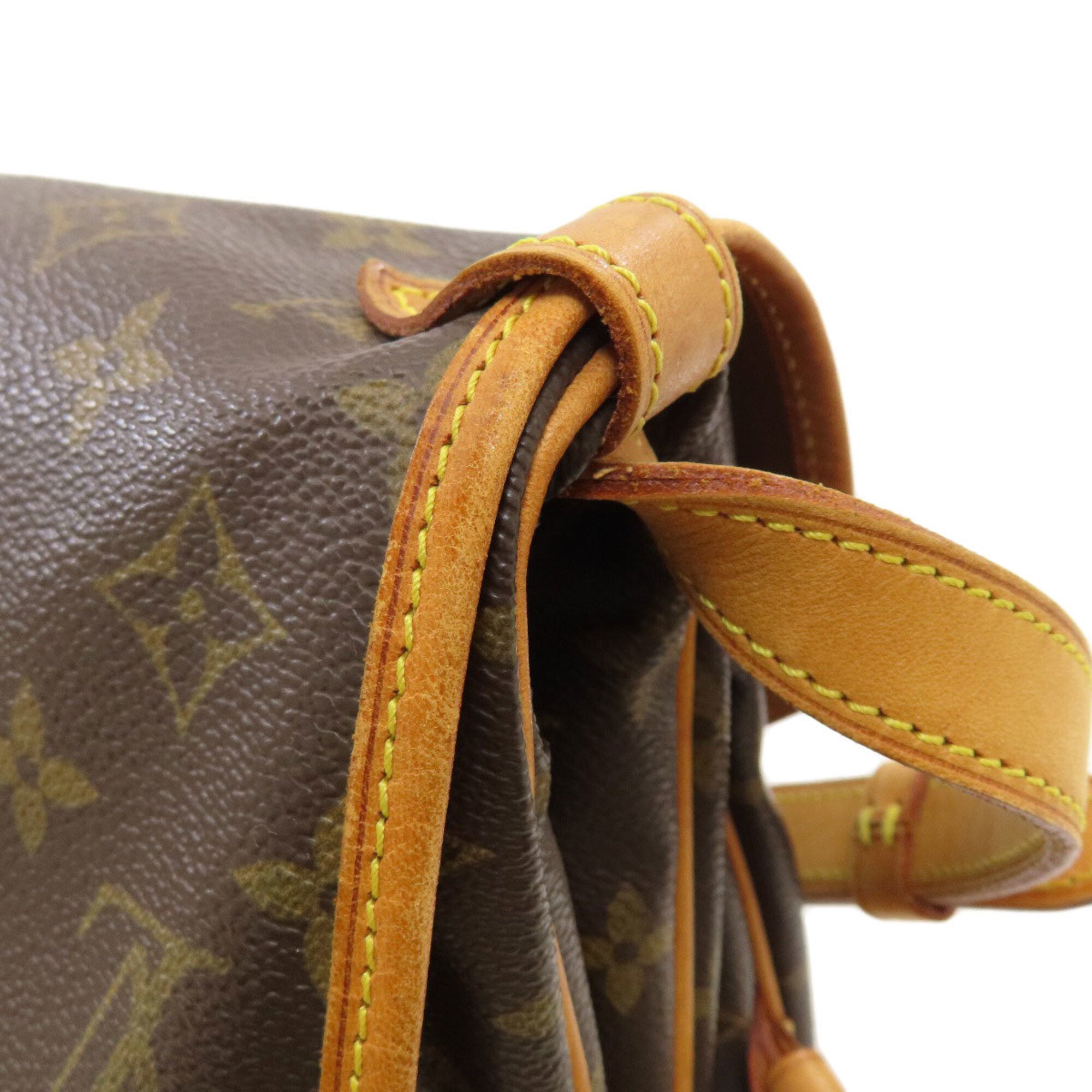 Louis Vuitton Monogram Monogram Shoulder Bag (Pre-Owned)