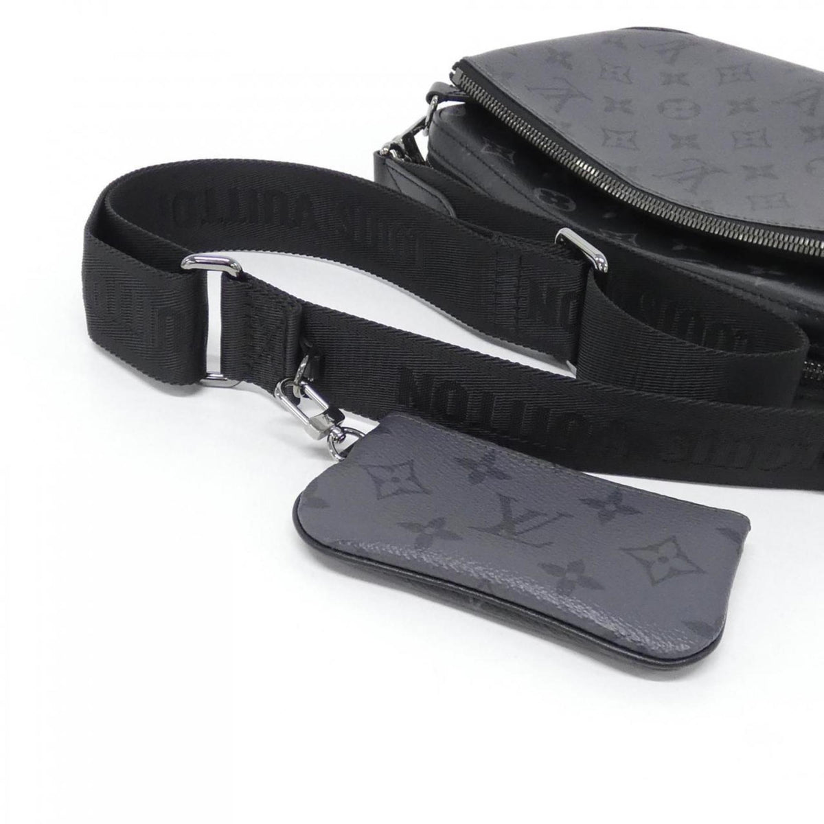 Louis Vuitton Monogram Eclipse Black Gris Coated Canvas Shoulder Bag (Pre-Owned)