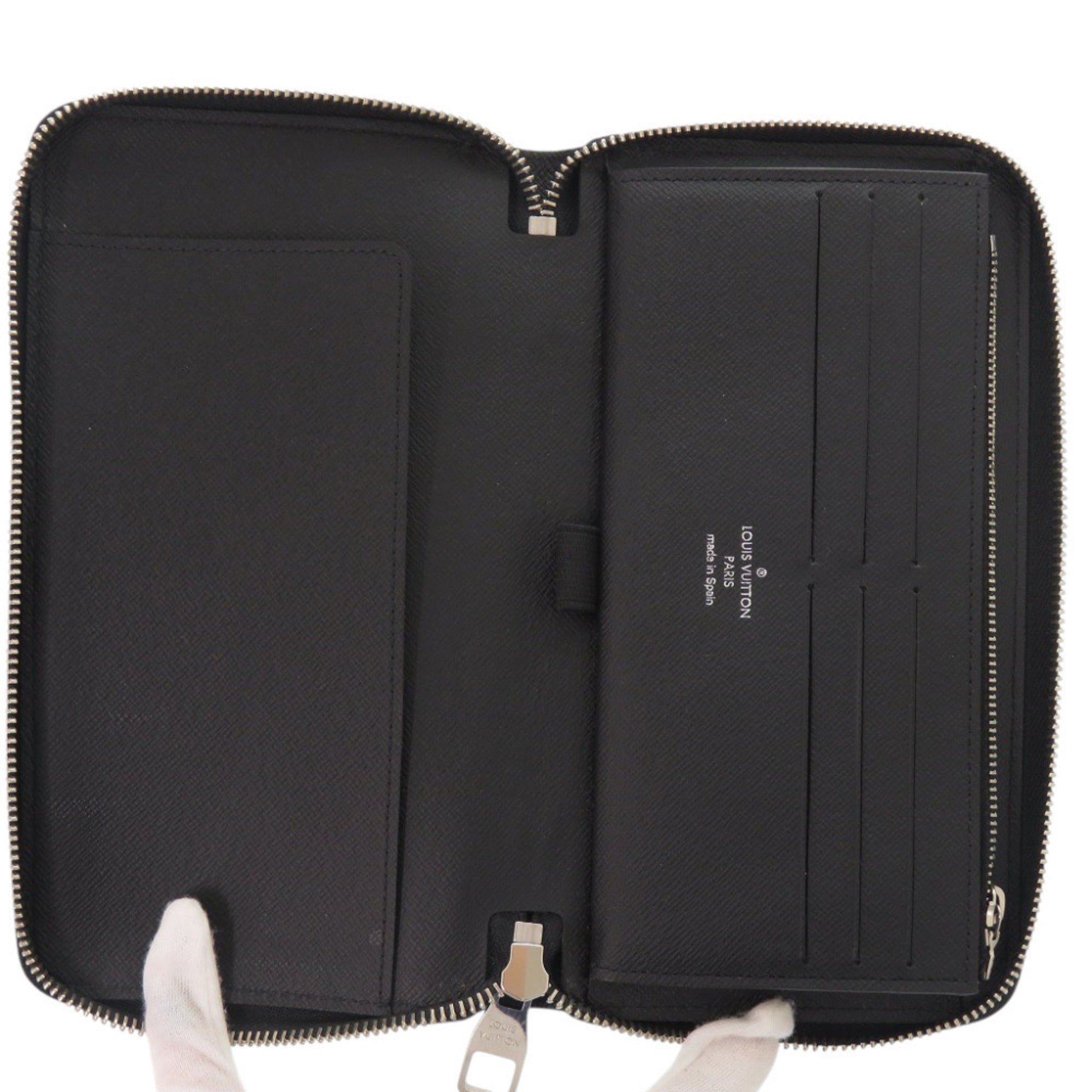 Louis Vuitton Noir Leather Long Wallet (Bi-Fold) (Pre-Owned)