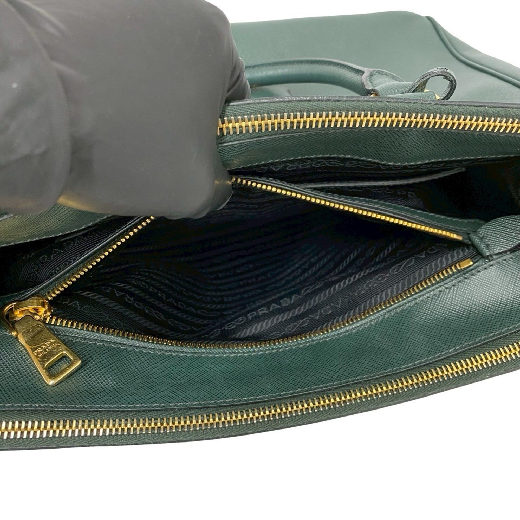 Prada Green Leather Handbag Shoulder Bag Tote Bag (Pre-Owned)