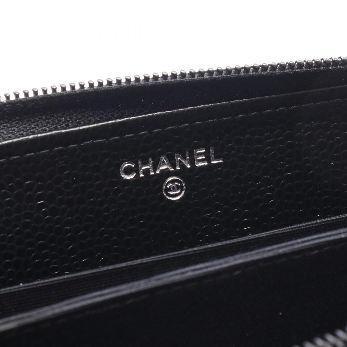 Chanel Black Grained Calfskin Long Wallet (Bi-Fold) (Pre-Owned)