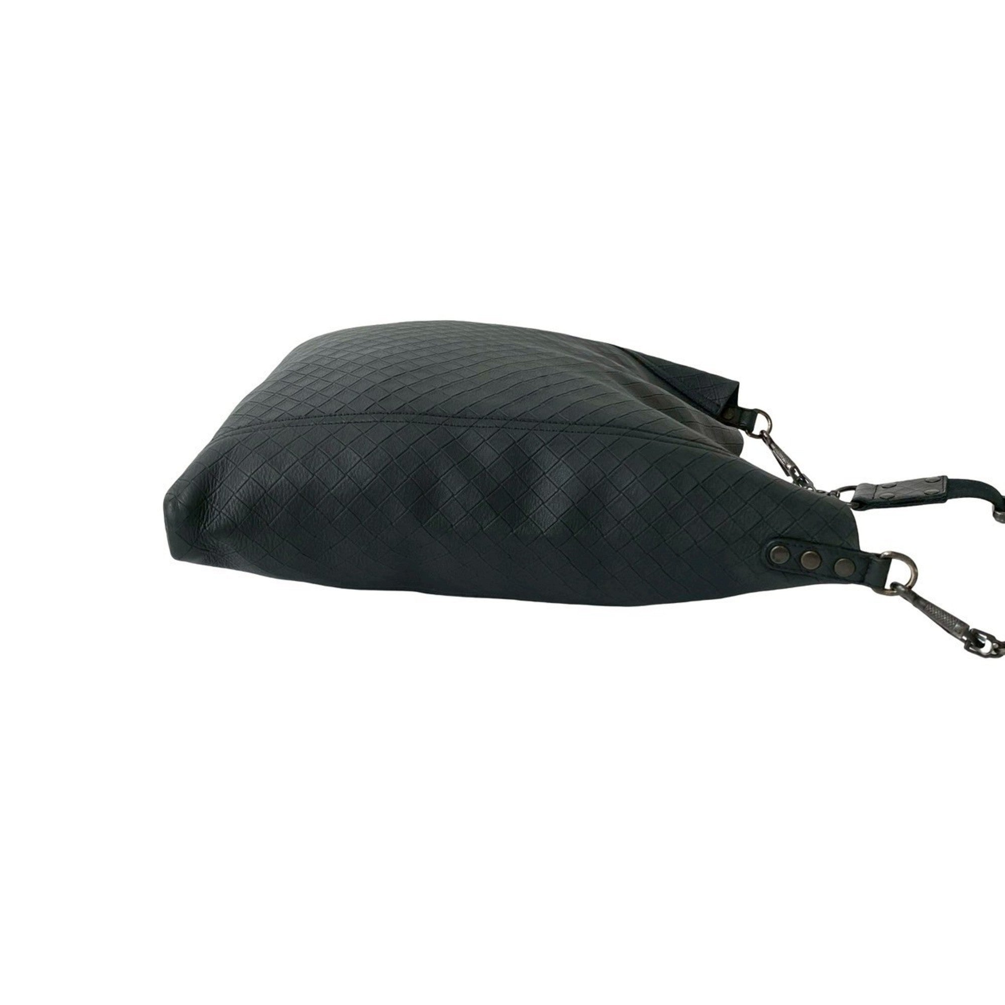 Bottega Veneta Black Leather Shoulder Bag (Pre-Owned)