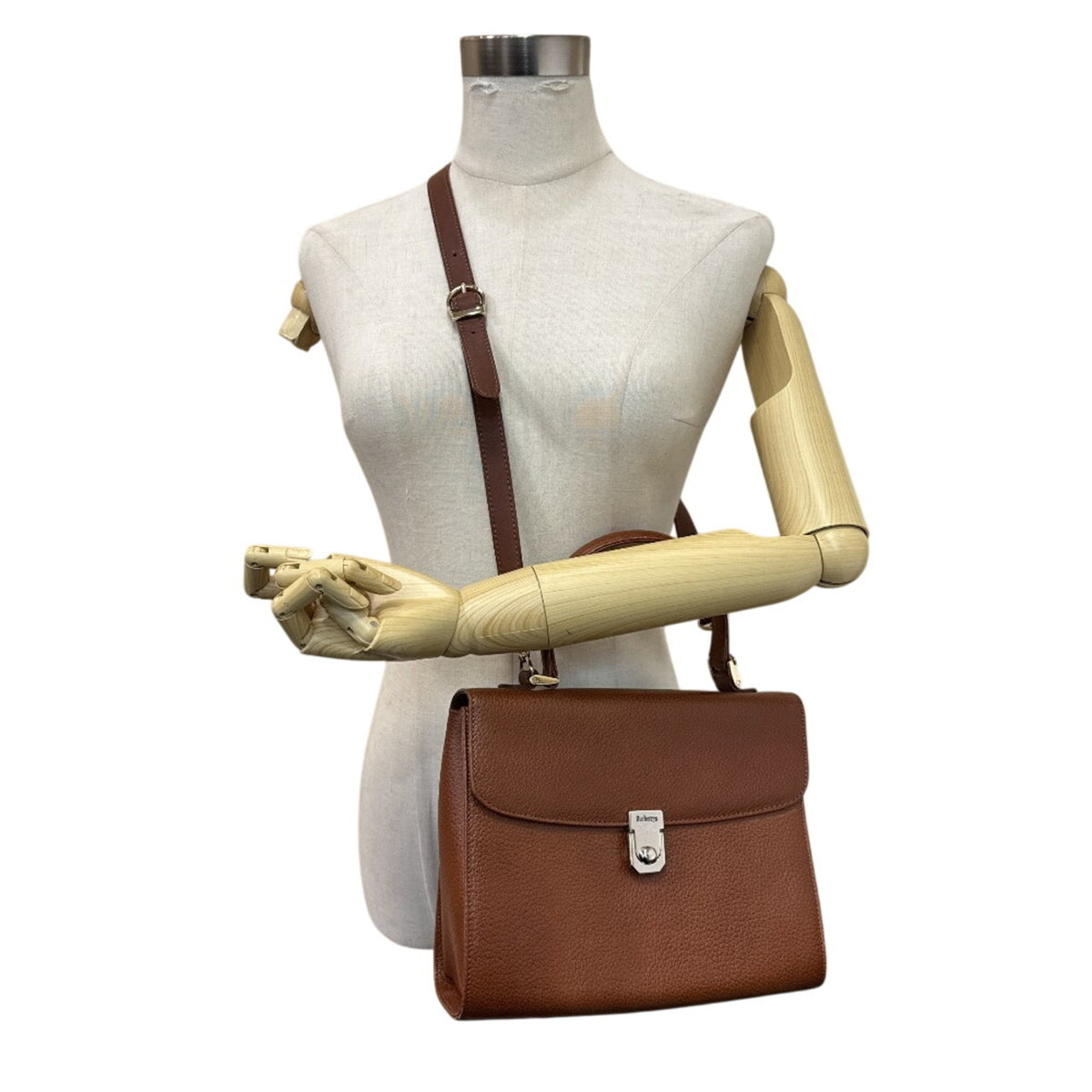 Burberry Brown Leather Shoulder Bag (Pre-Owned)